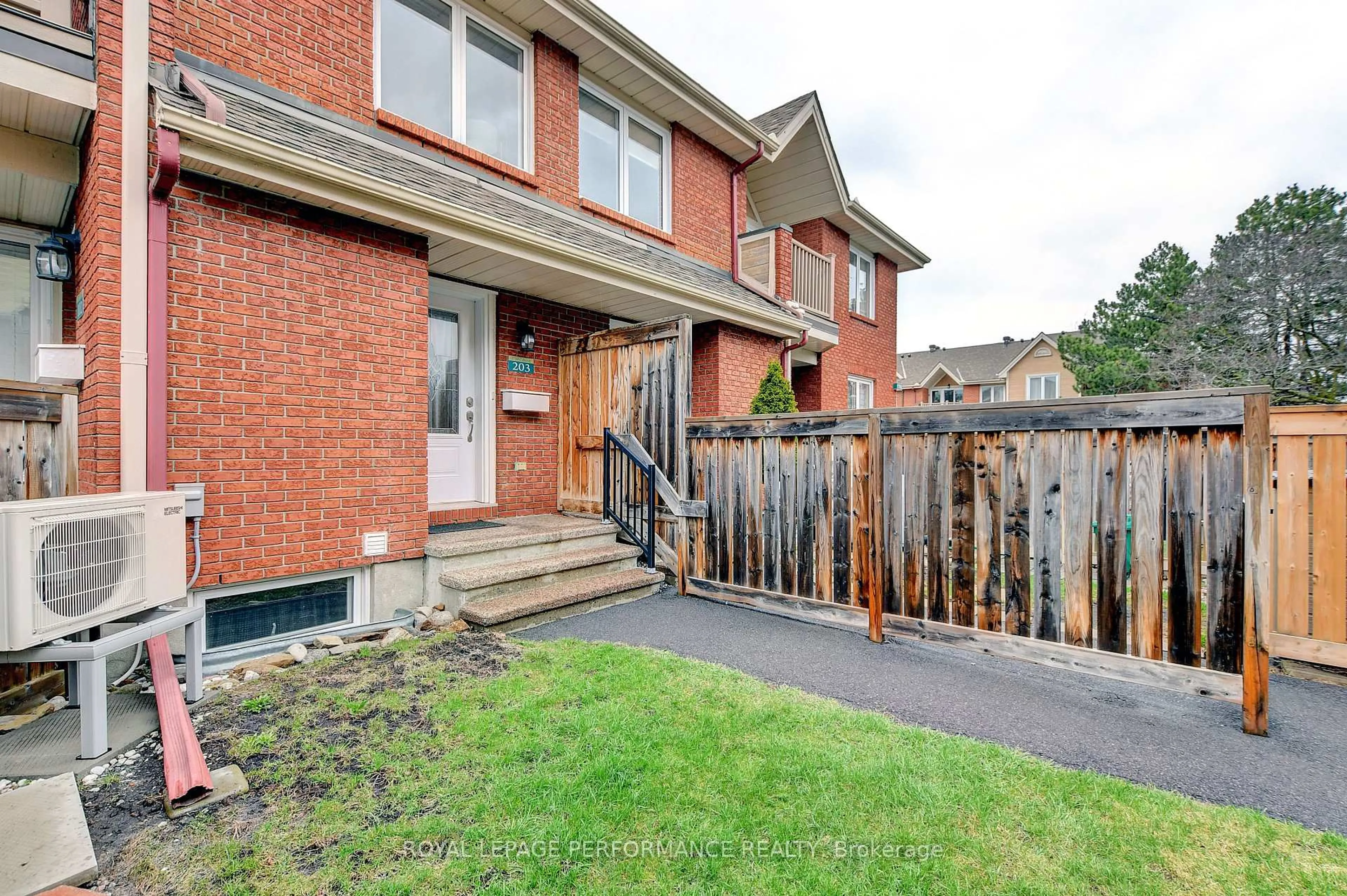 Home with brick exterior material, street for 1760 Cabaret Lane #203, Orleans Ontario K4A 2H1