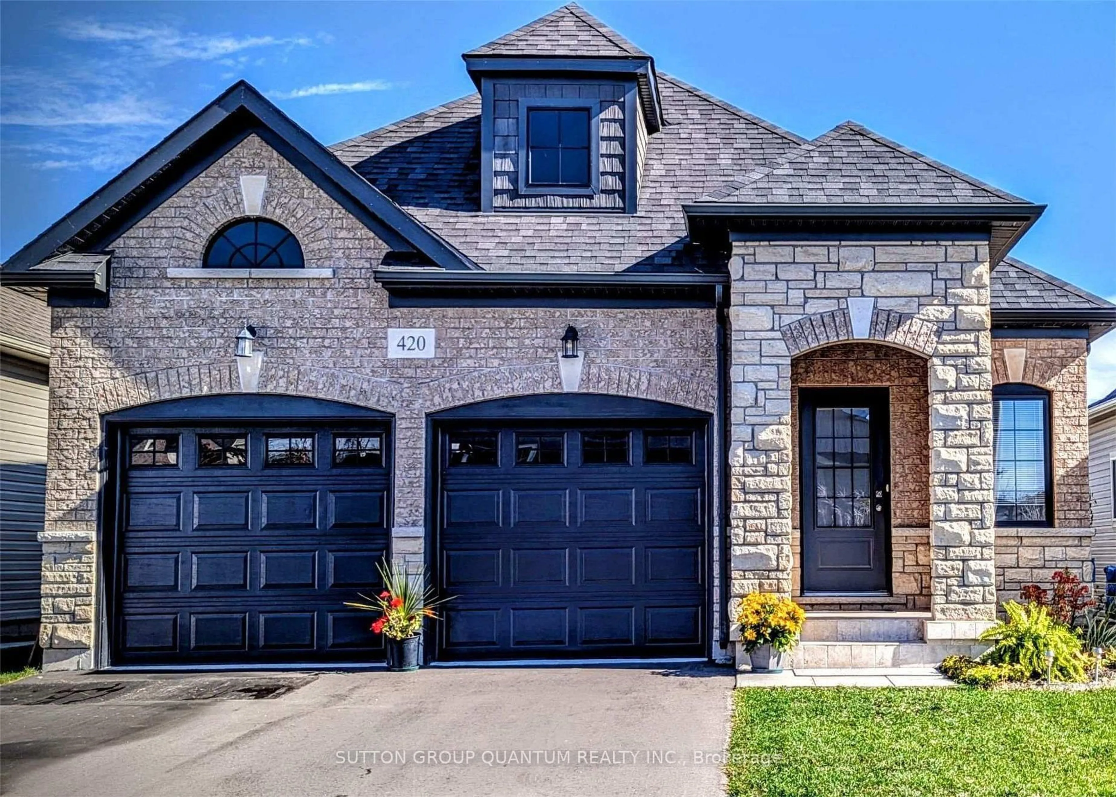 Home with brick exterior material, street for 420 Williams Cres, Fort Erie Ontario L2A 0E9