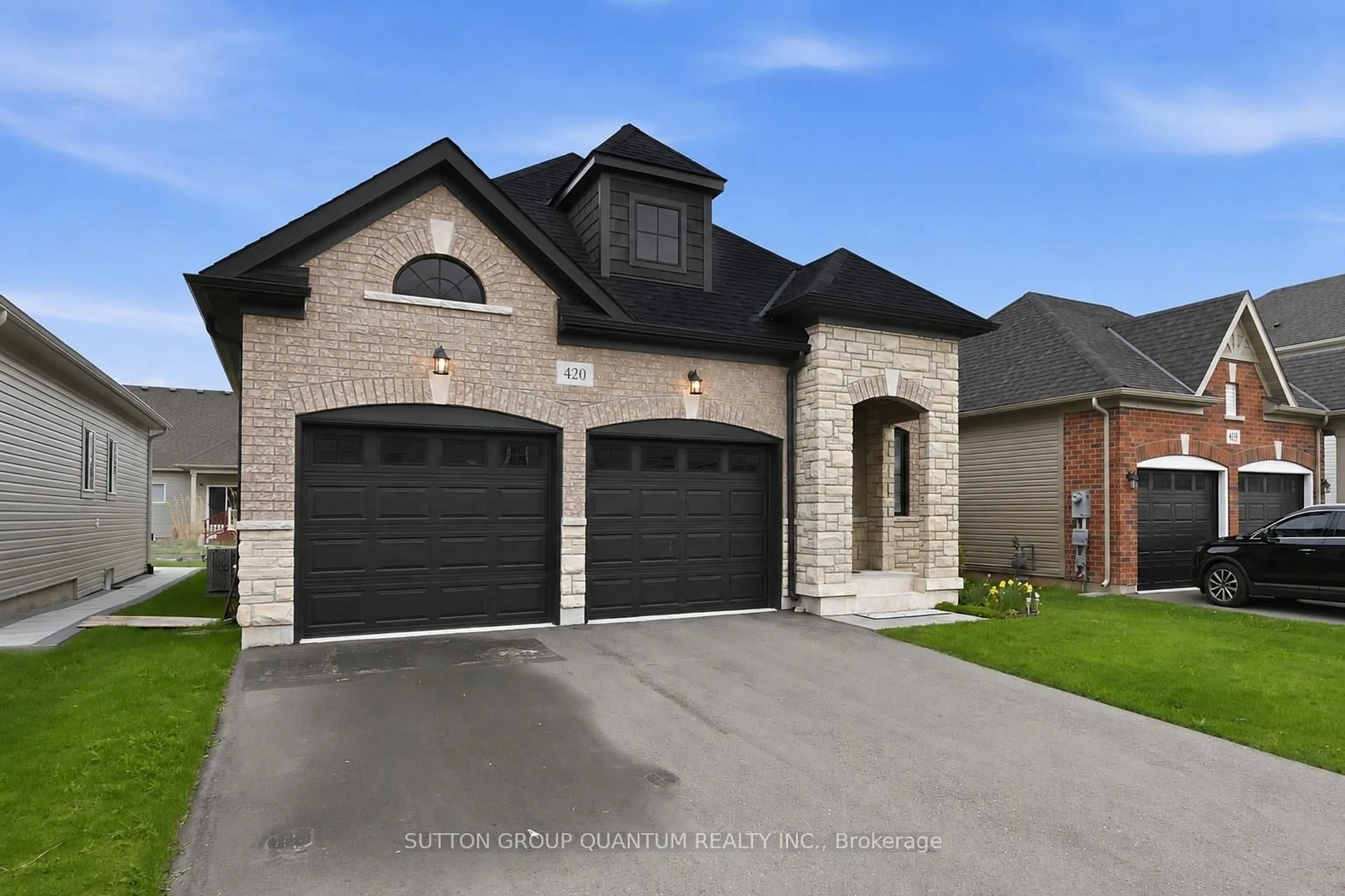 Home with brick exterior material, street for 420 Williams Cres, Fort Erie Ontario L2A 0E9