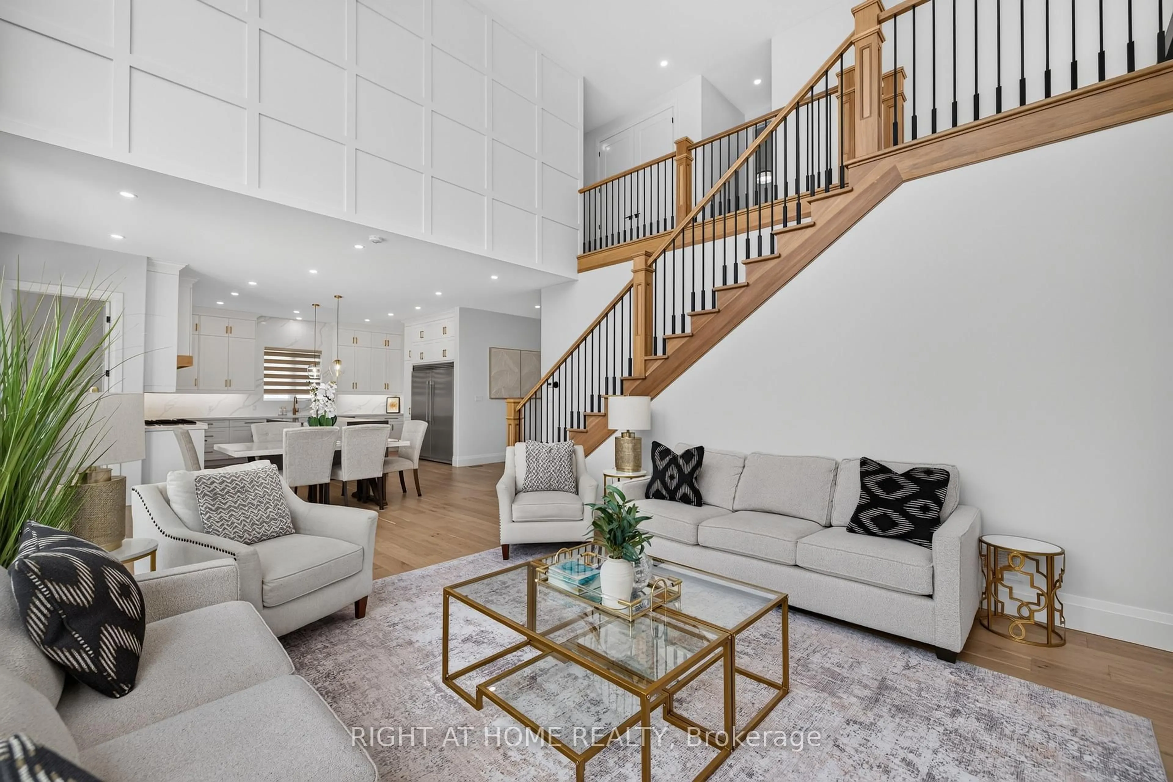 Living room with furniture, unknown for 3509 Isleworth Rd, London South Ontario N6P 0G8