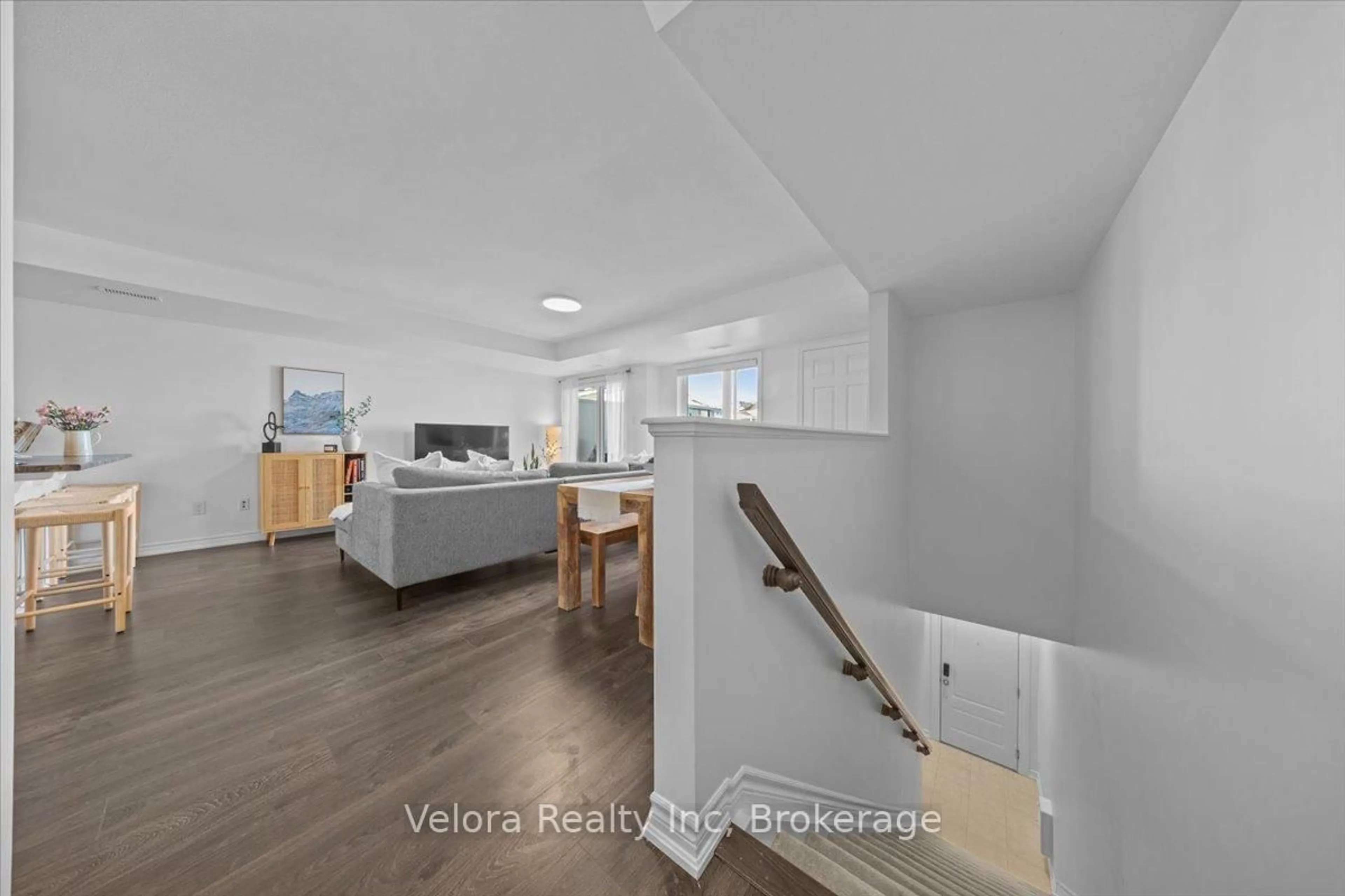 Open concept kitchen, floor is not visible for 78 Lyrid Private, Ottawa Ontario K2J 6N3