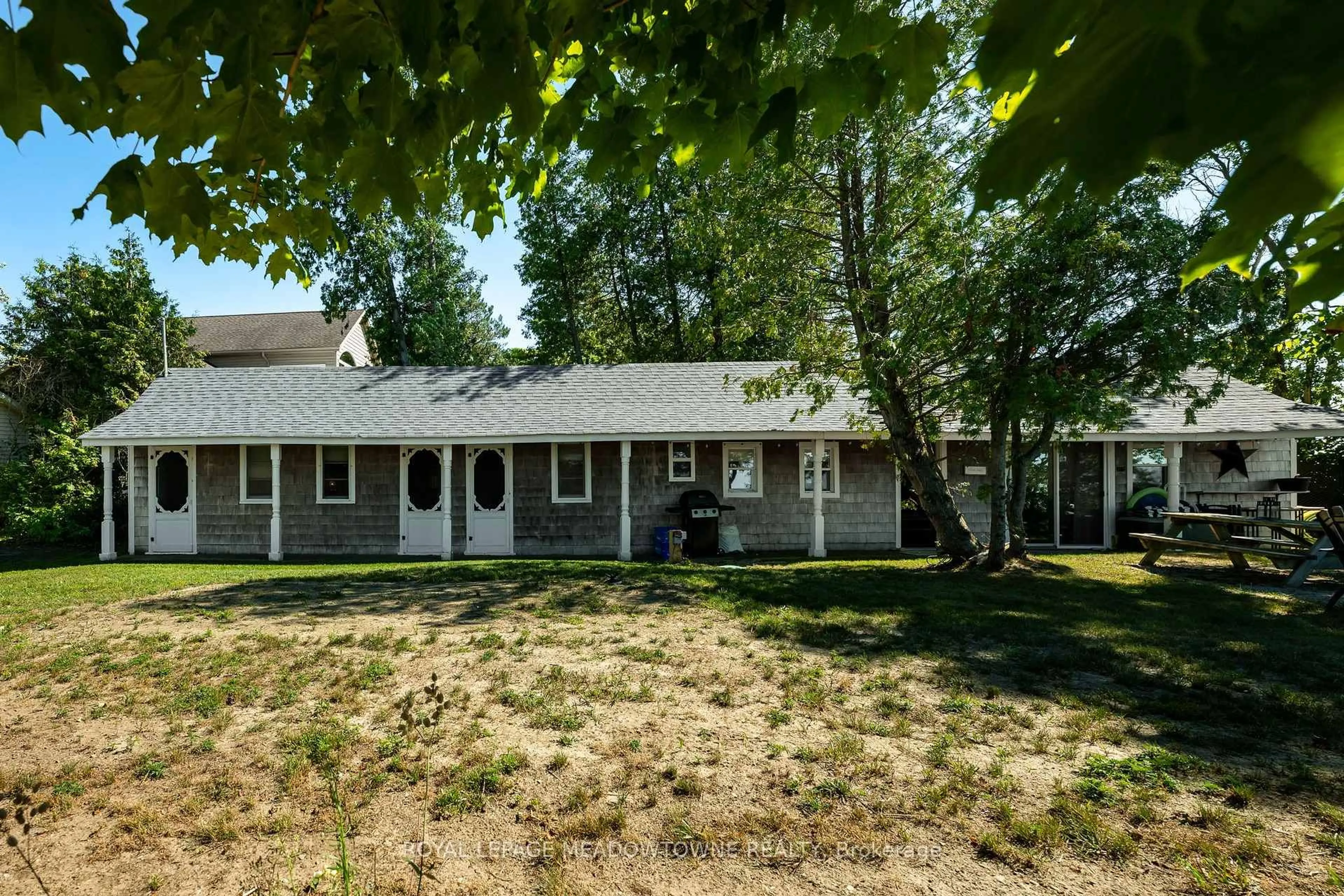 Unknown for 105 5TH Ave, Native Leased Lands Ontario N0H 2L0