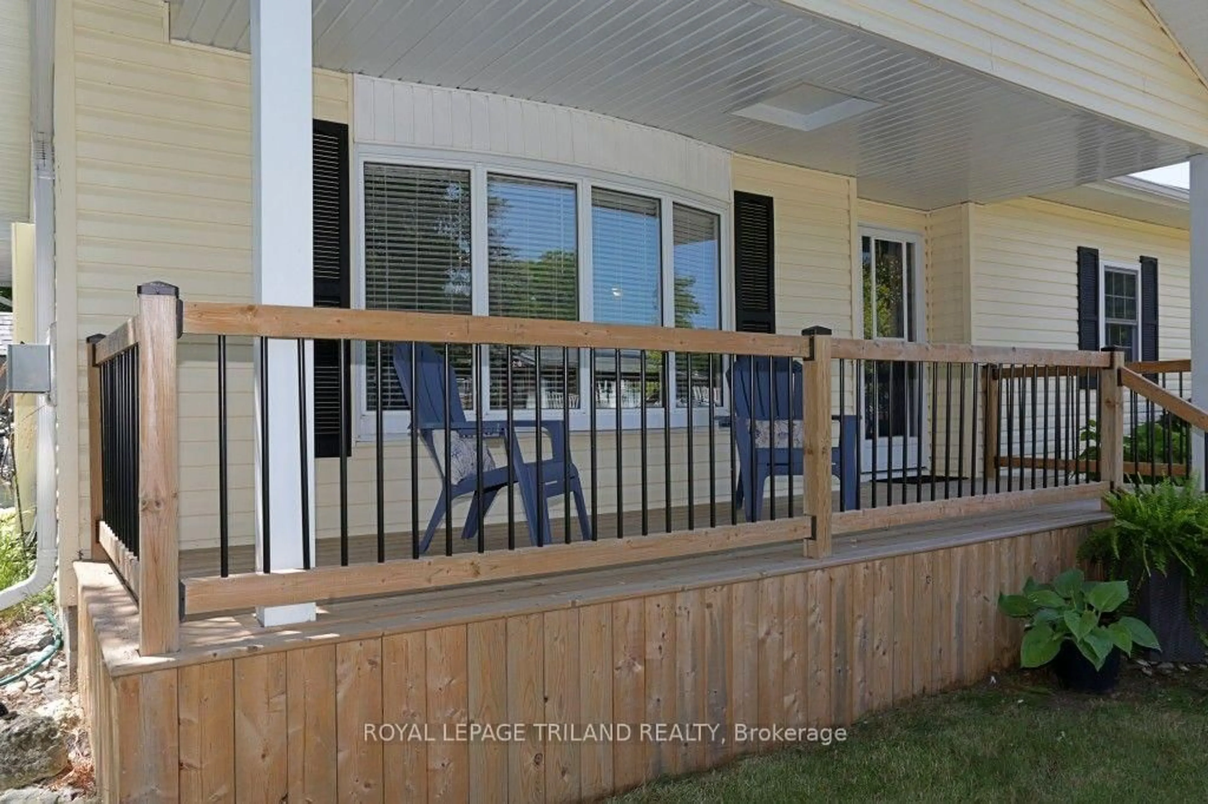 Patio, water/lake/river/ocean view for 348 Shannon Blvd, South Huron Ontario N0M 1T0