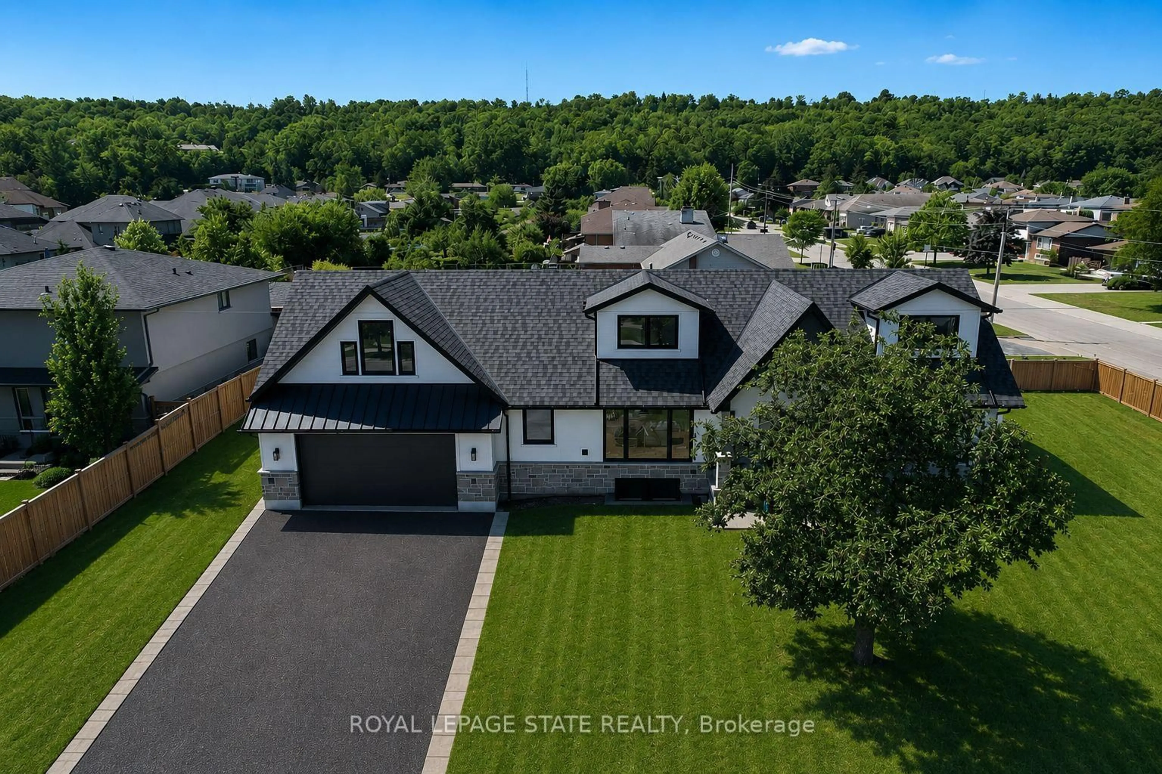 A pic from outside/outdoor area/front of a property/back of a property/a pic from drone, unknown for 24 Royce Ave, Hamilton Ontario L8G 3B5