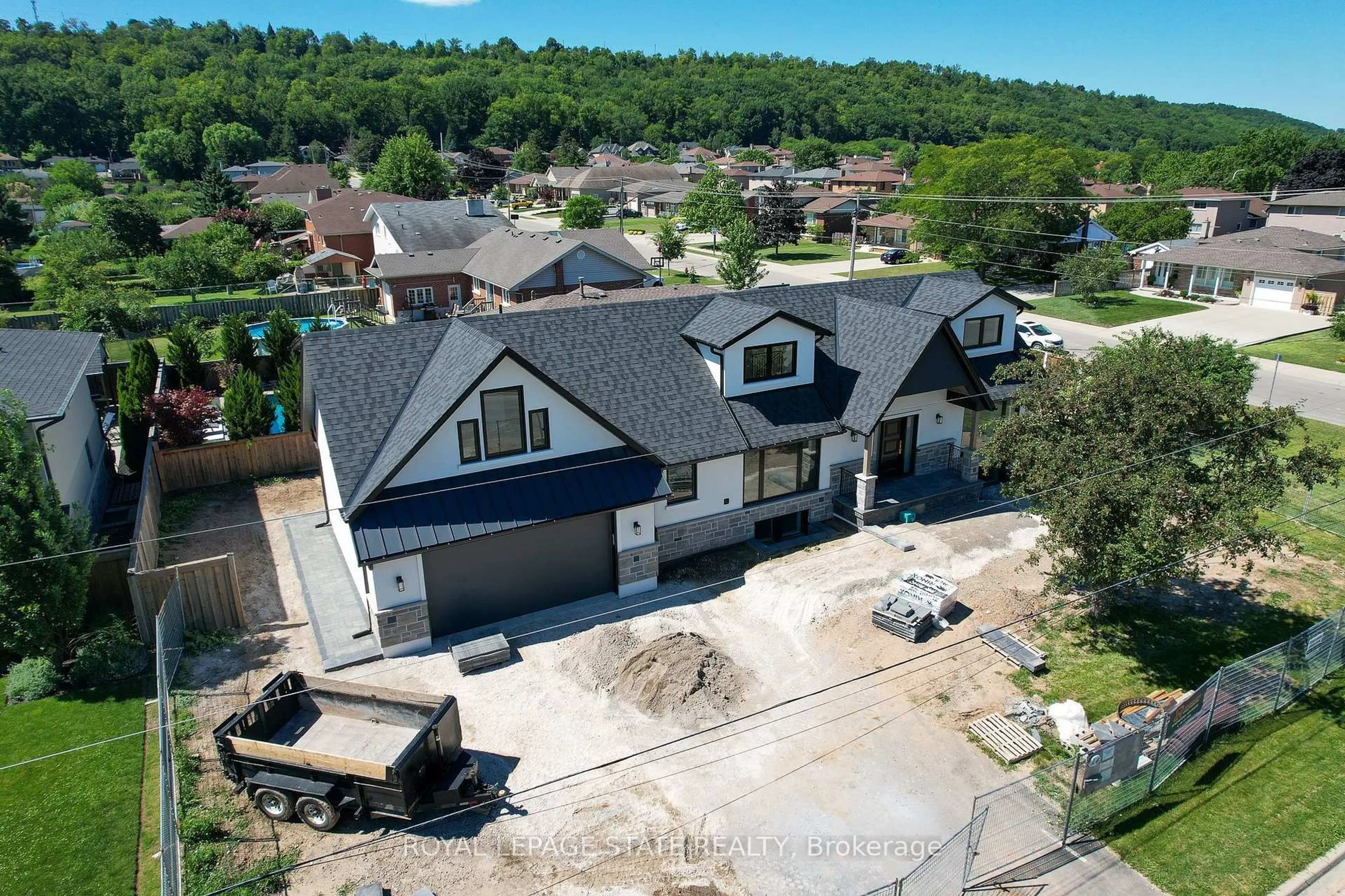 A pic from outside/outdoor area/front of a property/back of a property/a pic from drone, unknown for 24 Royce Ave, Hamilton Ontario L8G 3B5