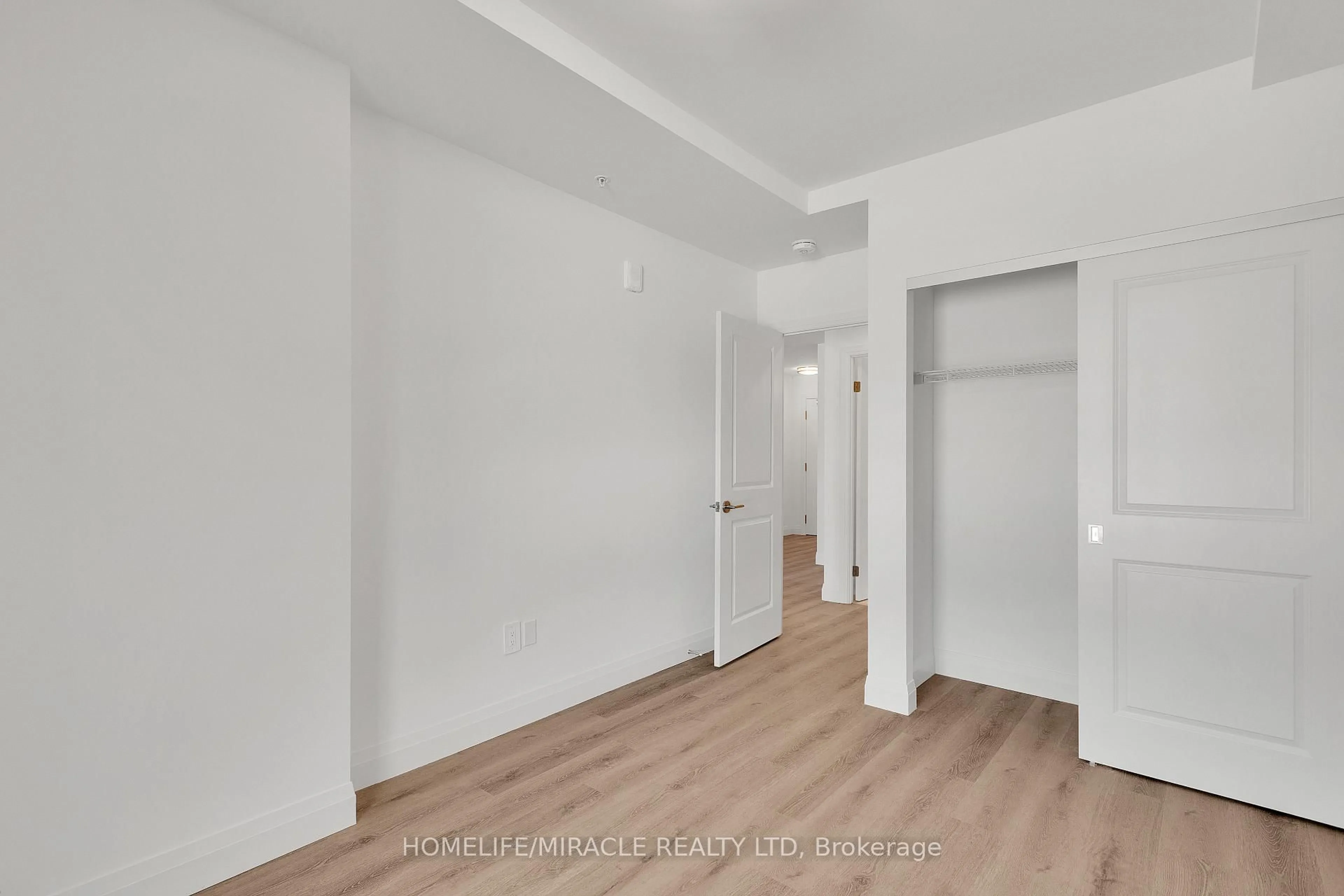 A pic of a room for 1333 Weber St #201, Kitchener Ontario N2A 1C2