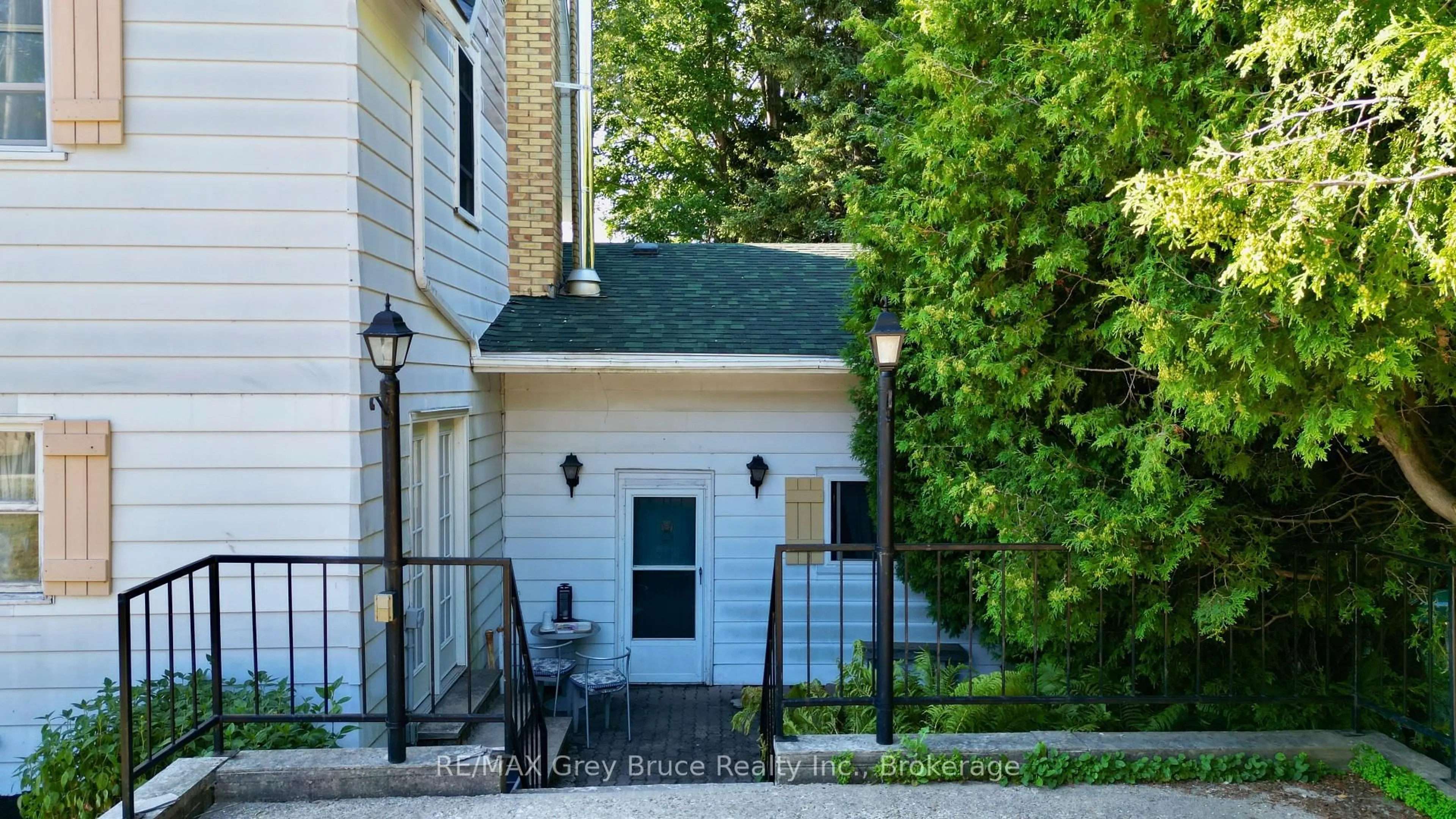 Patio, street for 4 Mill St, Northern Bruce Peninsula Ontario N0H 1W0
