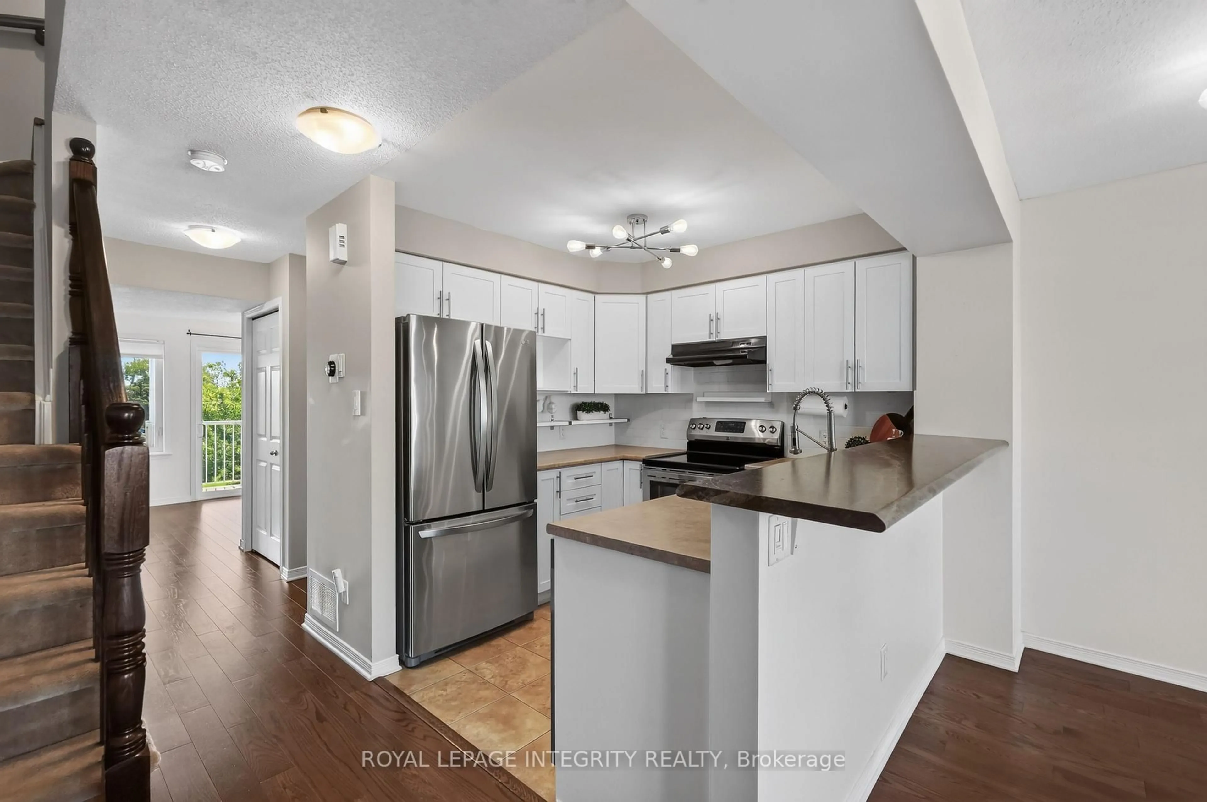 Open concept kitchen, unknown for 635 Reardon Private, Ottawa Ontario K1V 2K9
