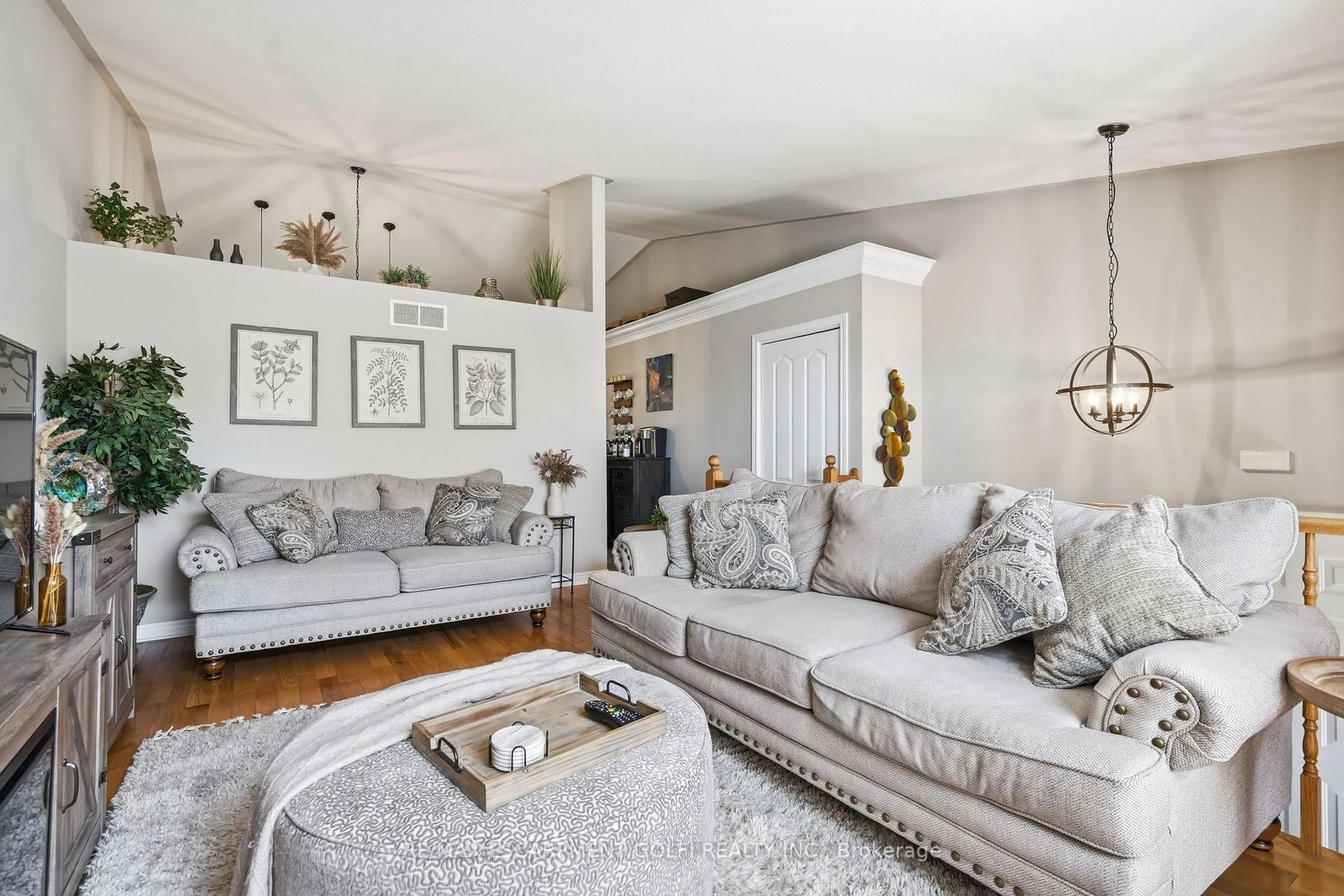Living room with furniture, unknown for 202 WELLBROOK Blvd, Welland Ontario L3C 7M9