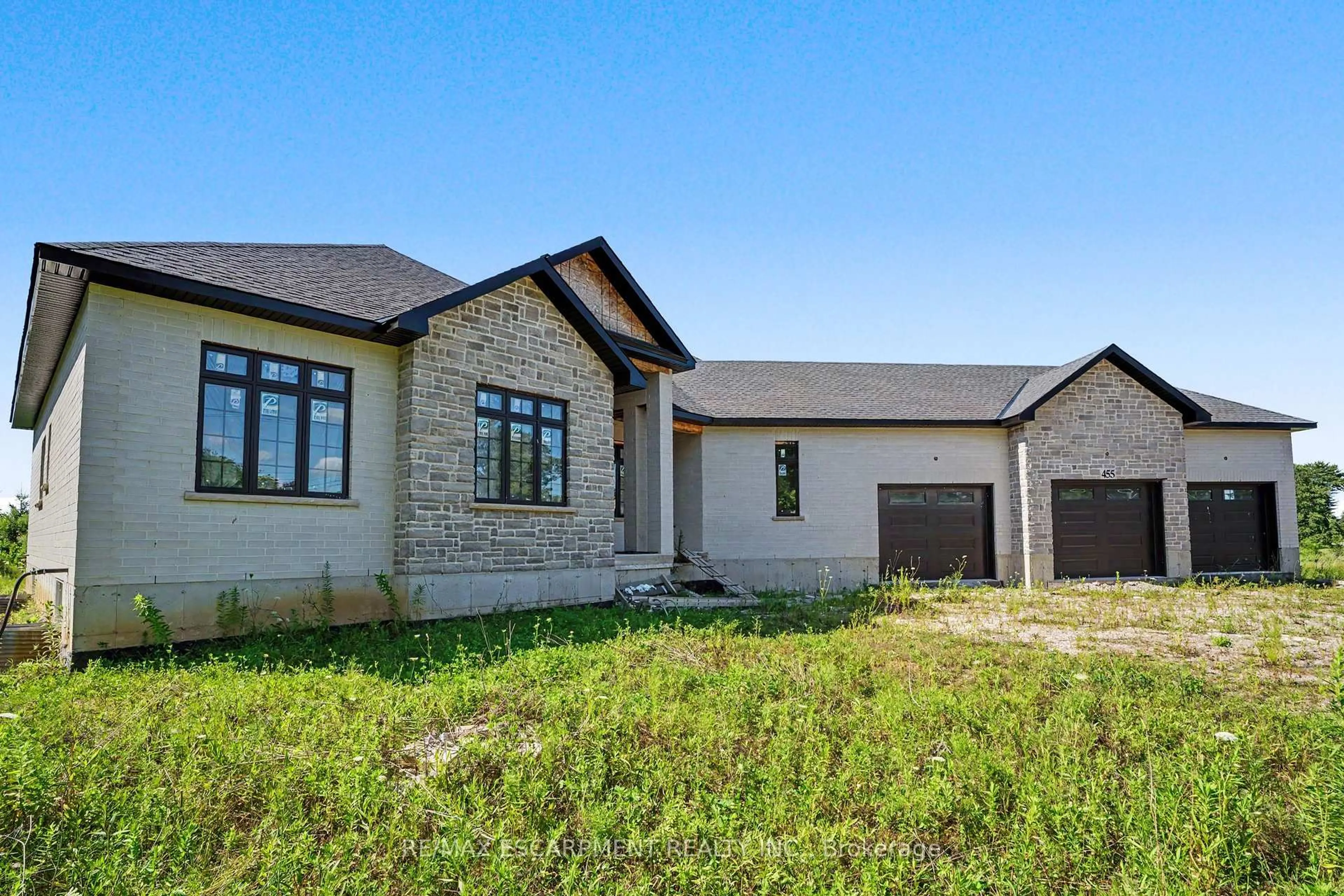 Home with brick exterior material, building for 455 Mines Rd, Haldimand Ontario N3W 1X6