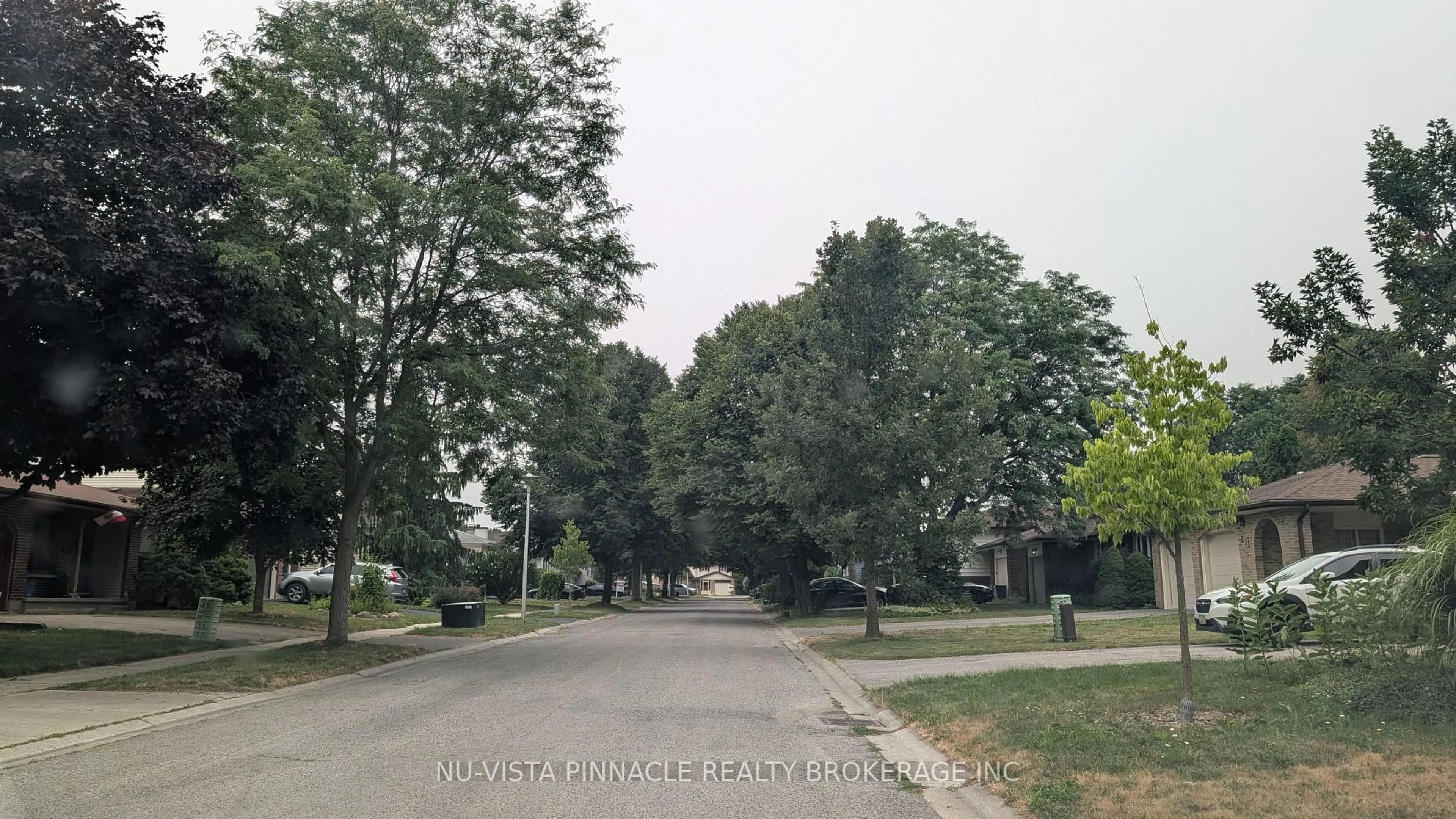 Blurry image for 192 Concord Rd, London North Ontario N6G 3H8