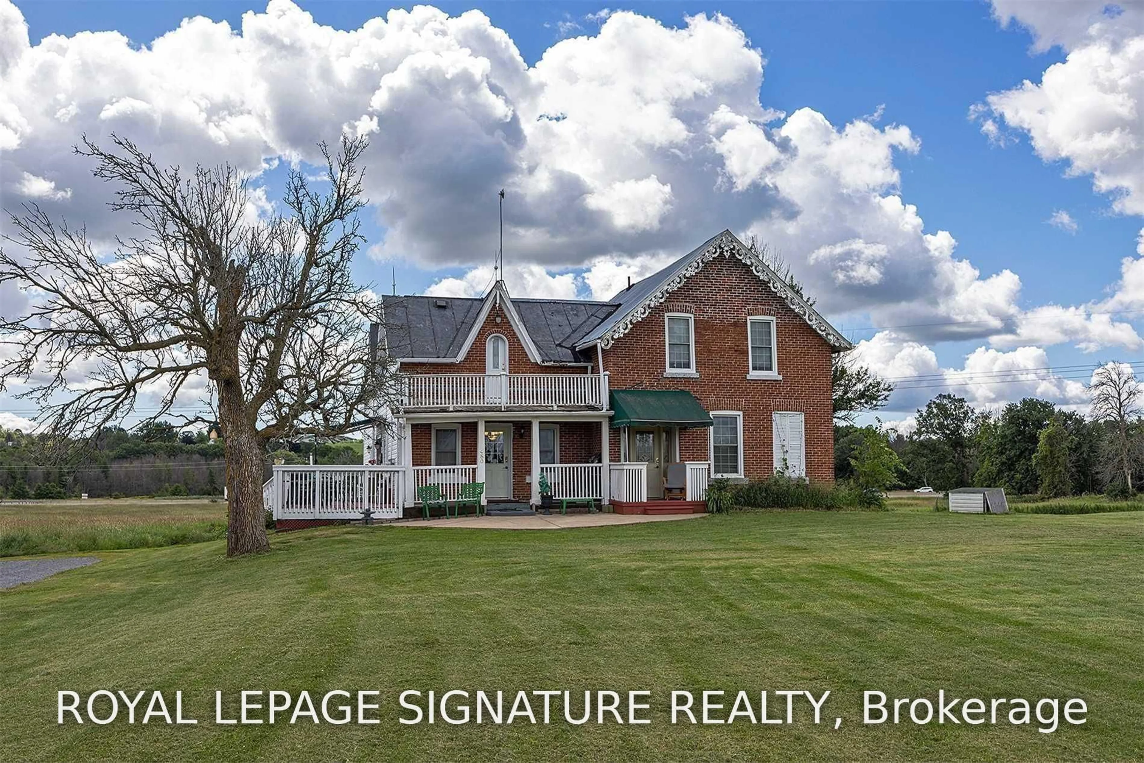 A pic from outside/outdoor area/front of a property/back of a property/a pic from drone, unknown for 480 Newburgh Rd, Plantagenet Ontario K7R 3L2