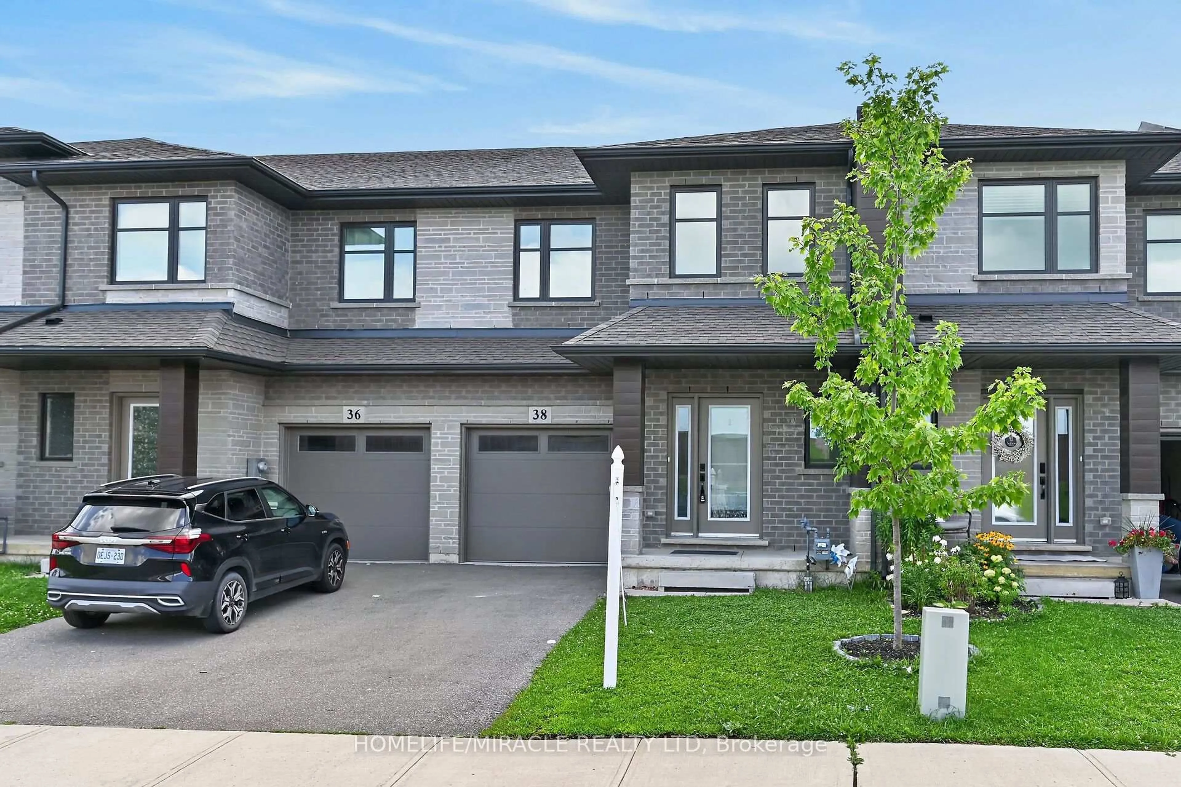 Home with brick exterior material, street for 38 Jayla Lane, West Lincoln Ontario L0R 2A0
