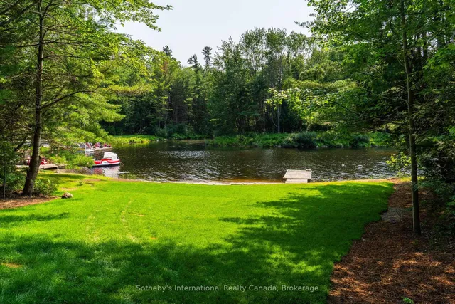 1023 Strachan Point Rd, Muskoka Lakes 5