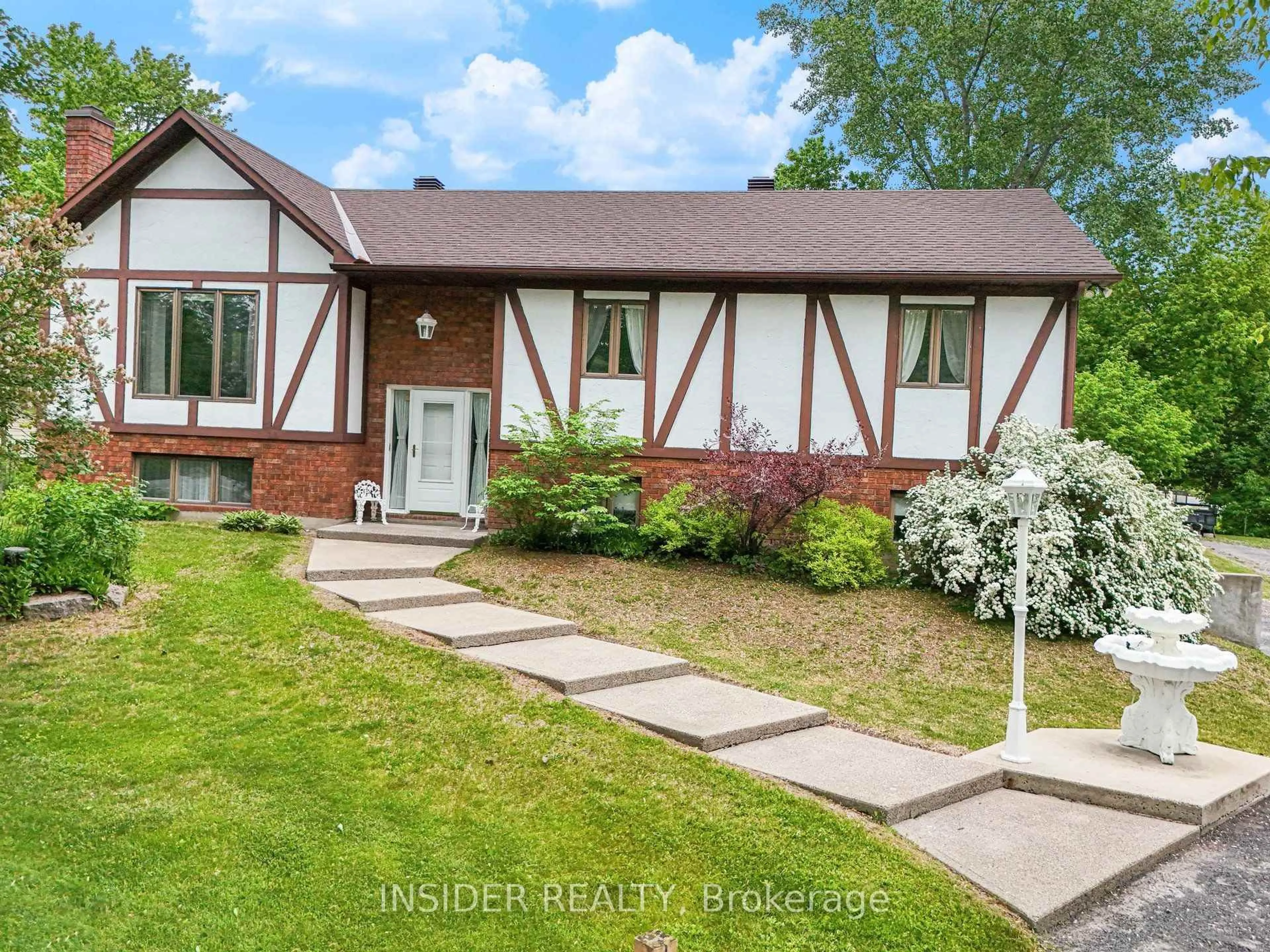 Home with brick exterior material, street for 1887 Canaan Rd, Clarence-Rockland Ontario K4K 1K9