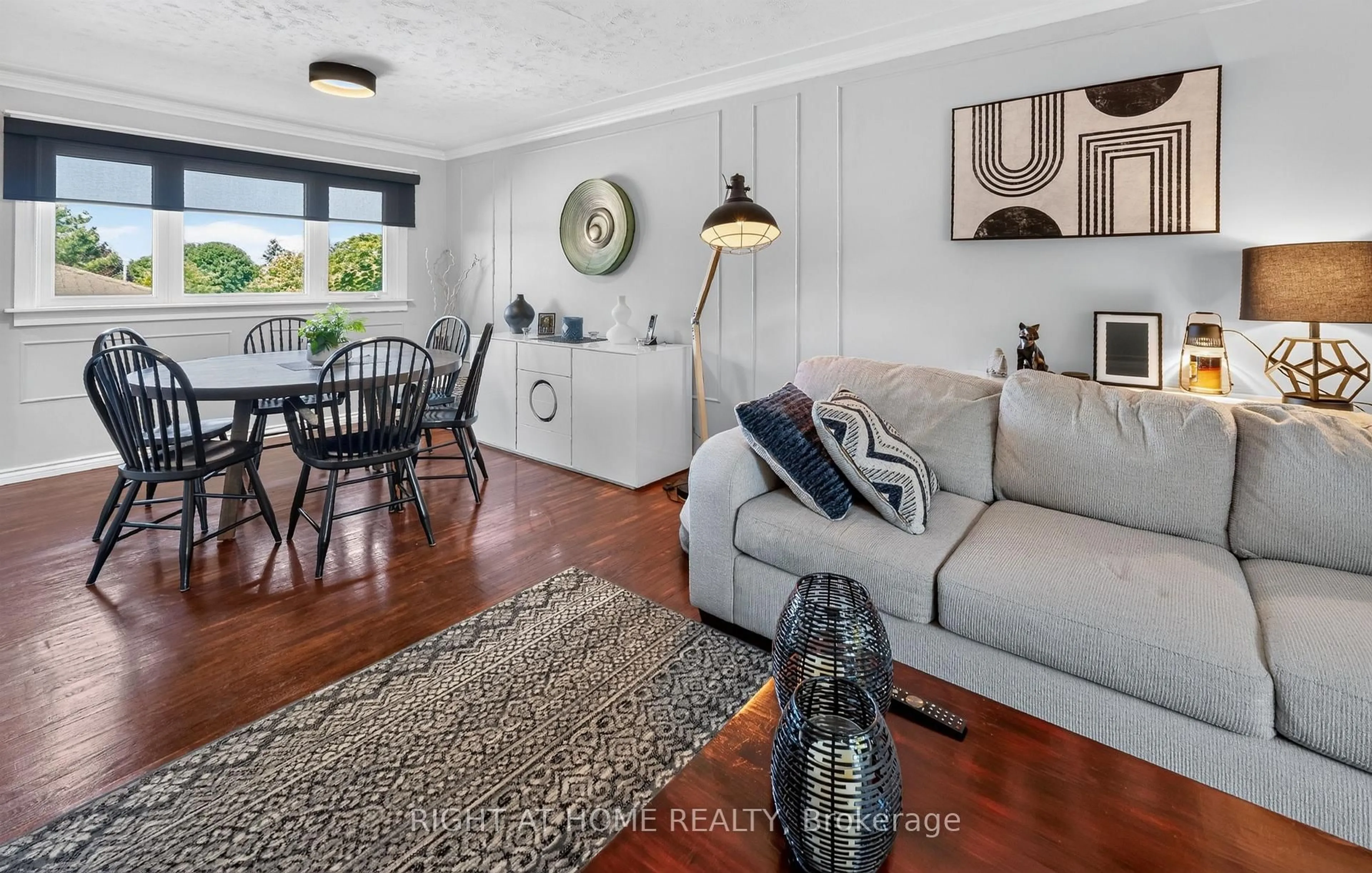 Living room with furniture, unknown for 366 Burlington Cres, London South Ontario N5Z 3H1
