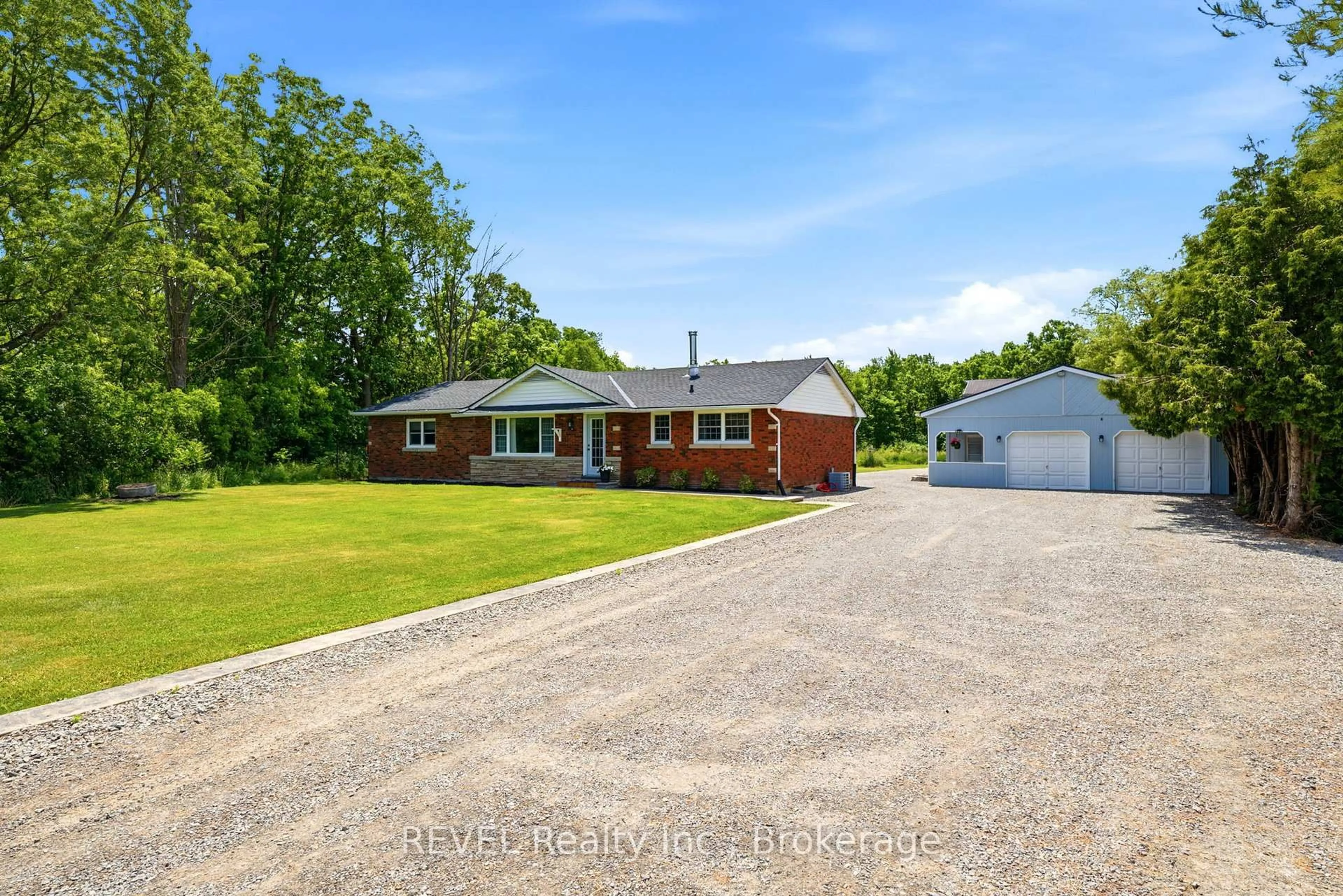 A pic from outside/outdoor area/front of a property/back of a property/a pic from drone, street for 8238 Concession 5 Rd, West Lincoln Ontario L0R 1E0