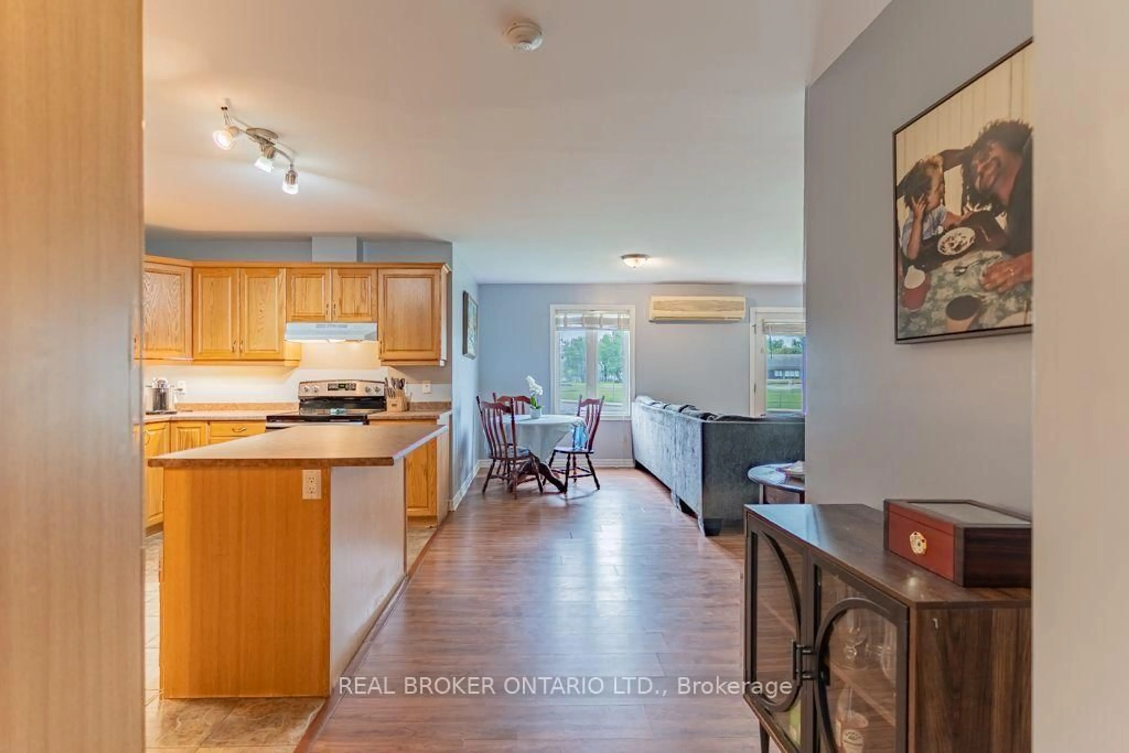 Open concept kitchen, unknown for 32 La Croisee St #103, Russell Ontario K0A 1W0