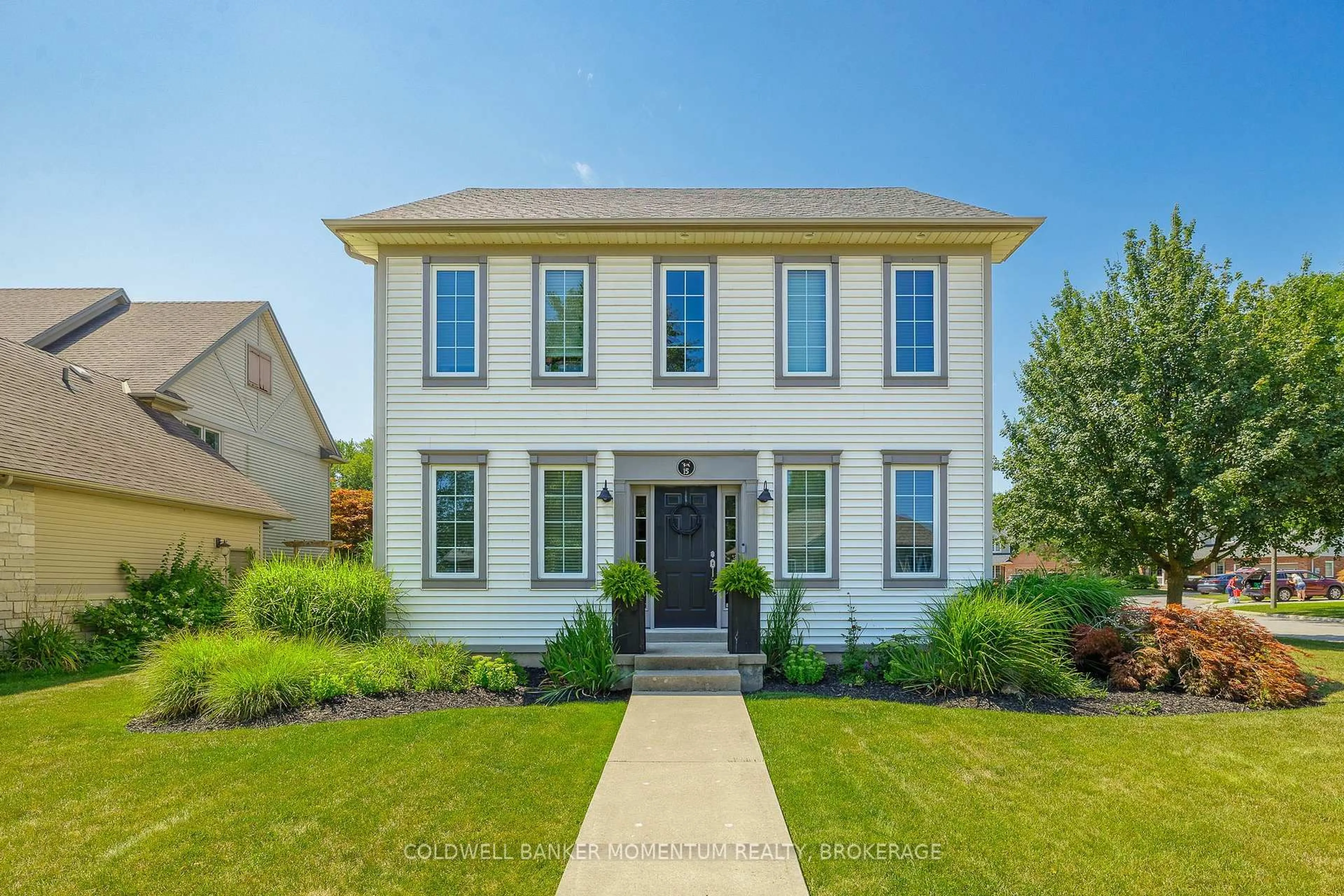 Home with brick exterior material, street for 15 Virginia St, Welland Ontario L3C 7A5