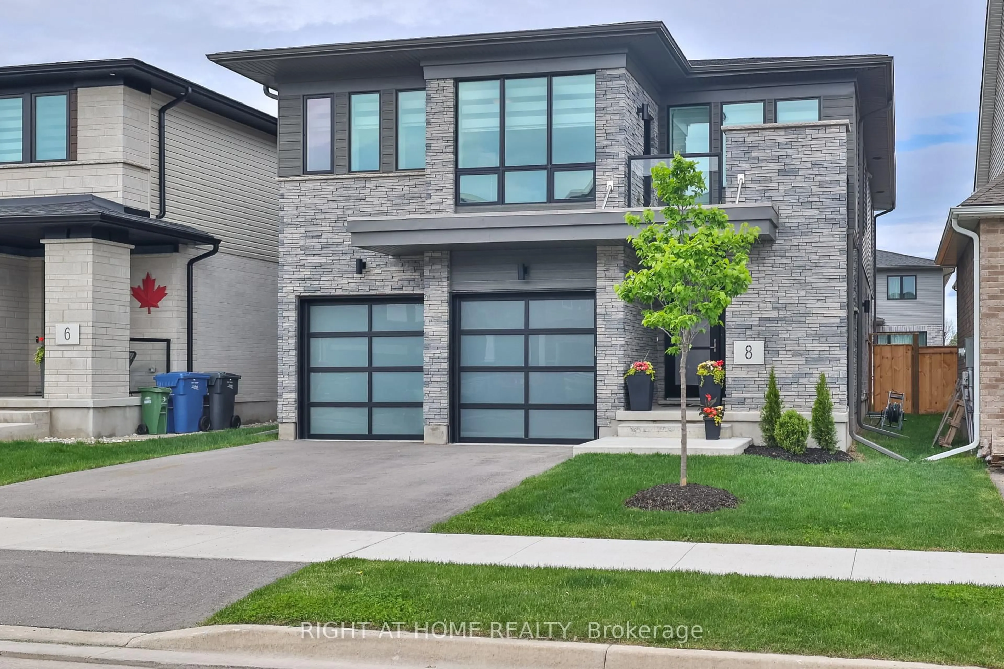 Home with brick exterior material, street for 8 Ryder Ave, Guelph Ontario N1G 0H3