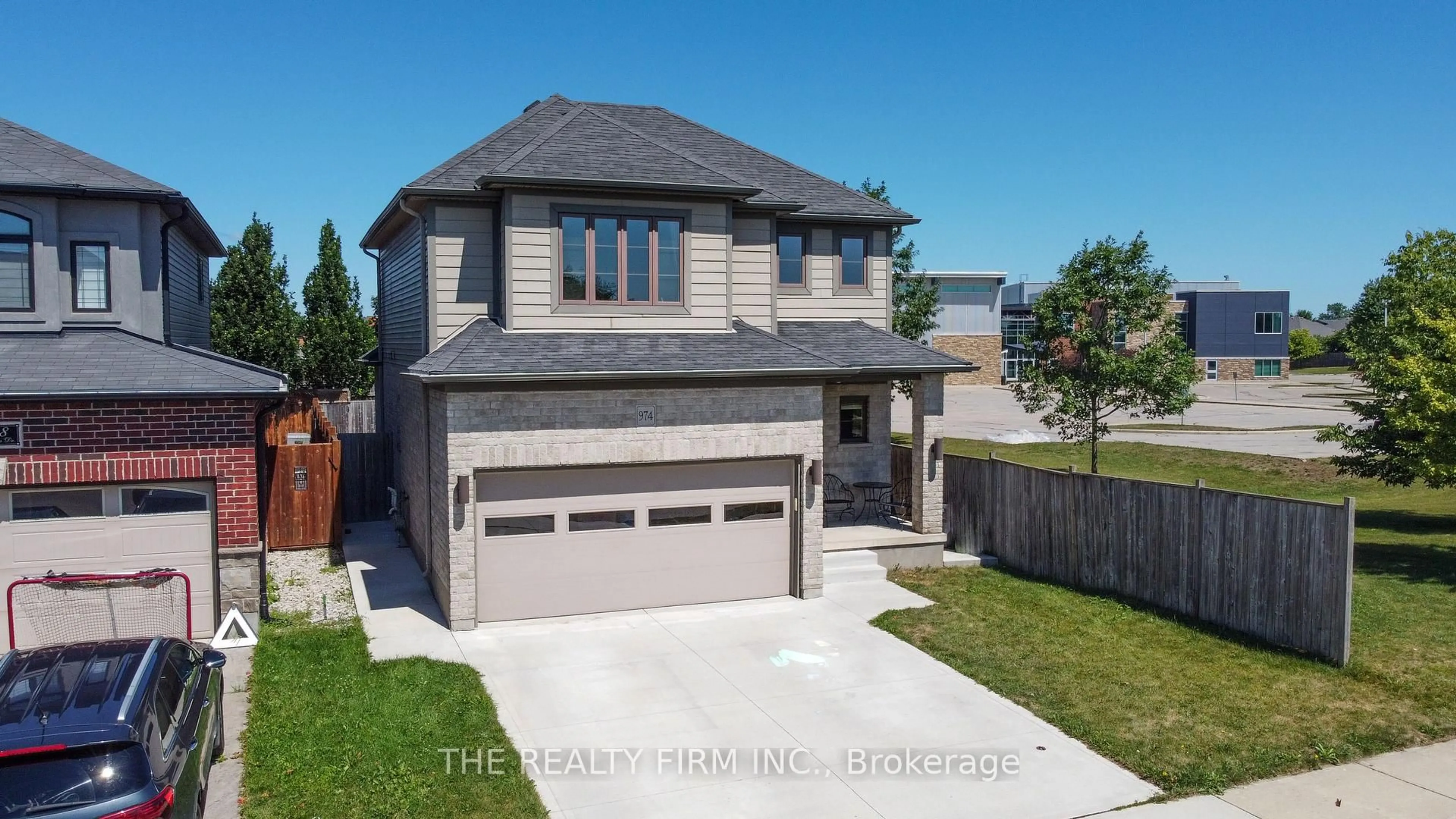 Unknown for 974 Bluegrass Dr, London North Ontario N6H 0C9