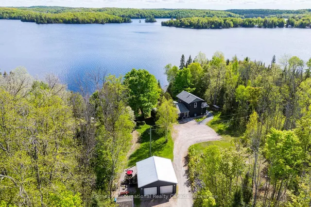 126 CHAPMAN Dr, Magnetawan 2