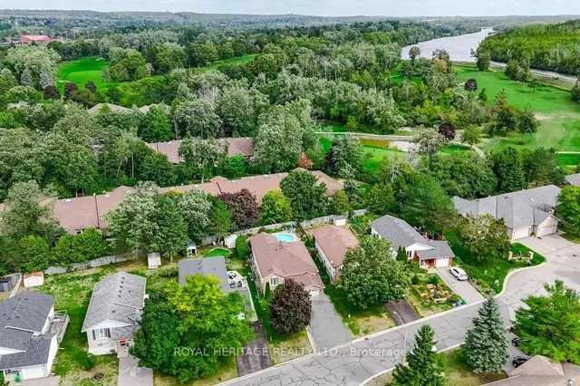 258 Franmor Dr, Peterborough 3