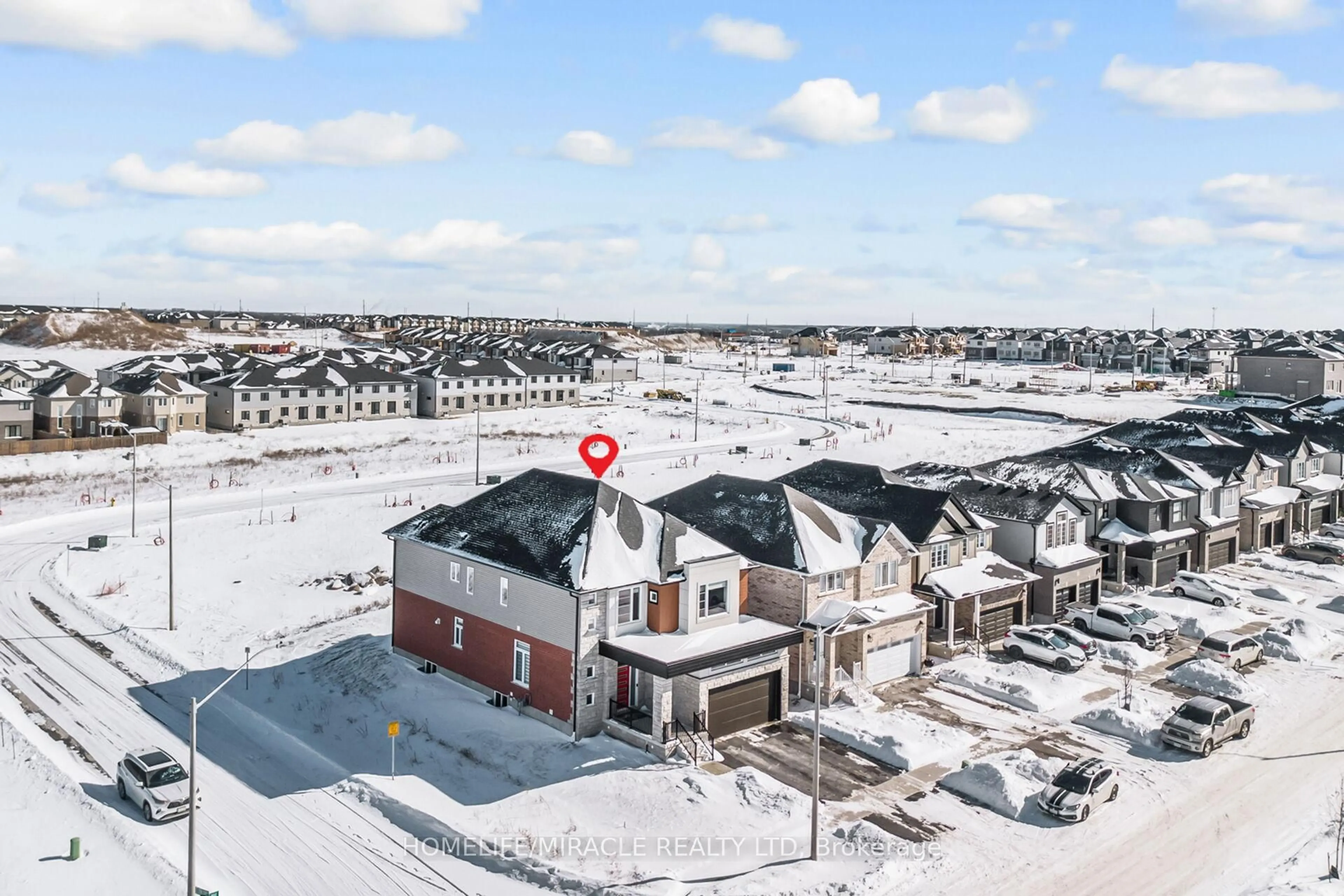 A pic from outside/outdoor area/front of a property/back of a property/a pic from drone, unknown for 158 Savannah Ridge Dr, Brant Ontario N3L 0L5