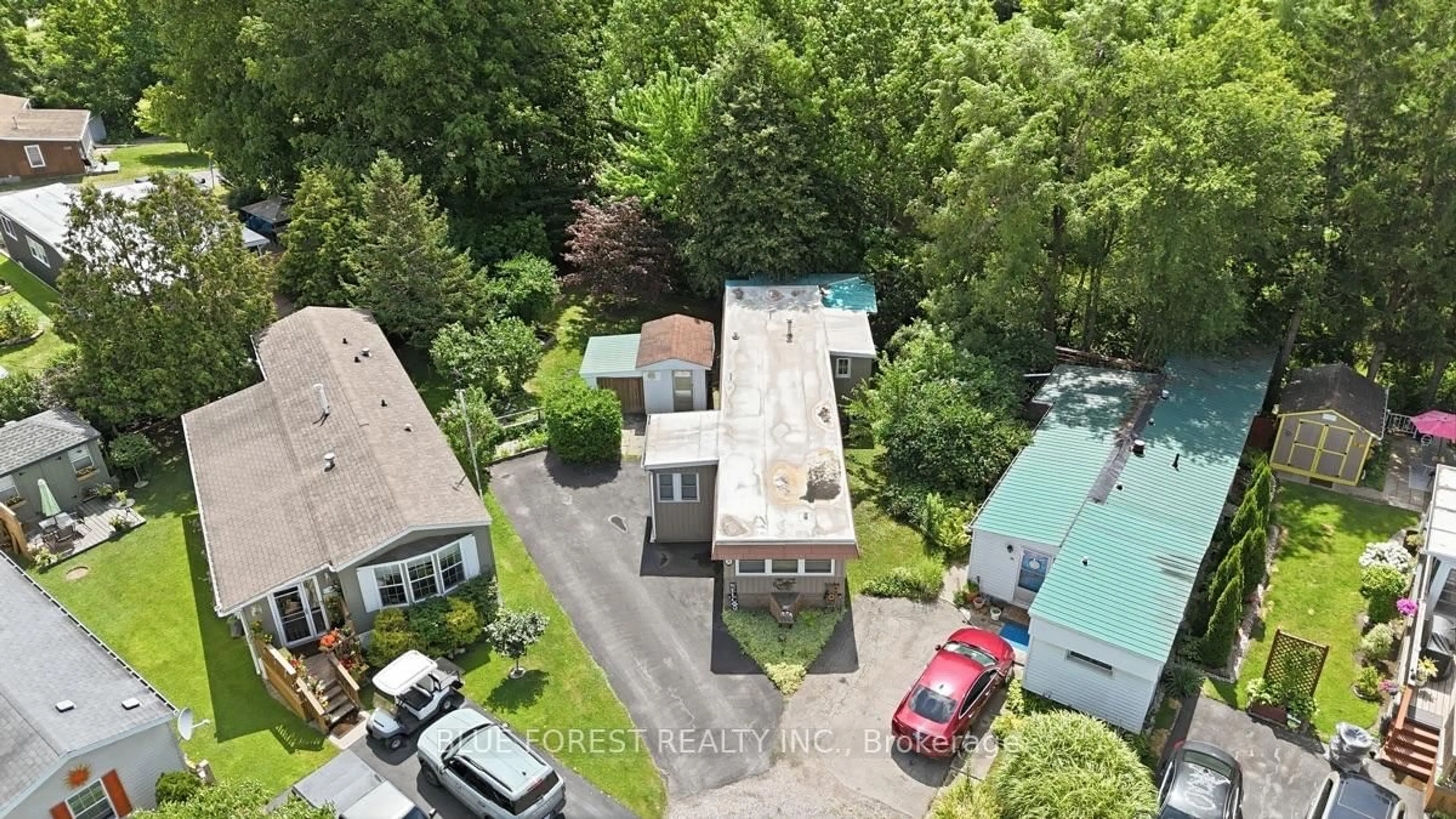 A pic from outside/outdoor area/front of a property/back of a property/a pic from drone, street for 3100 Dorchester Rd #34, Thames Centre Ontario N0L 1G5