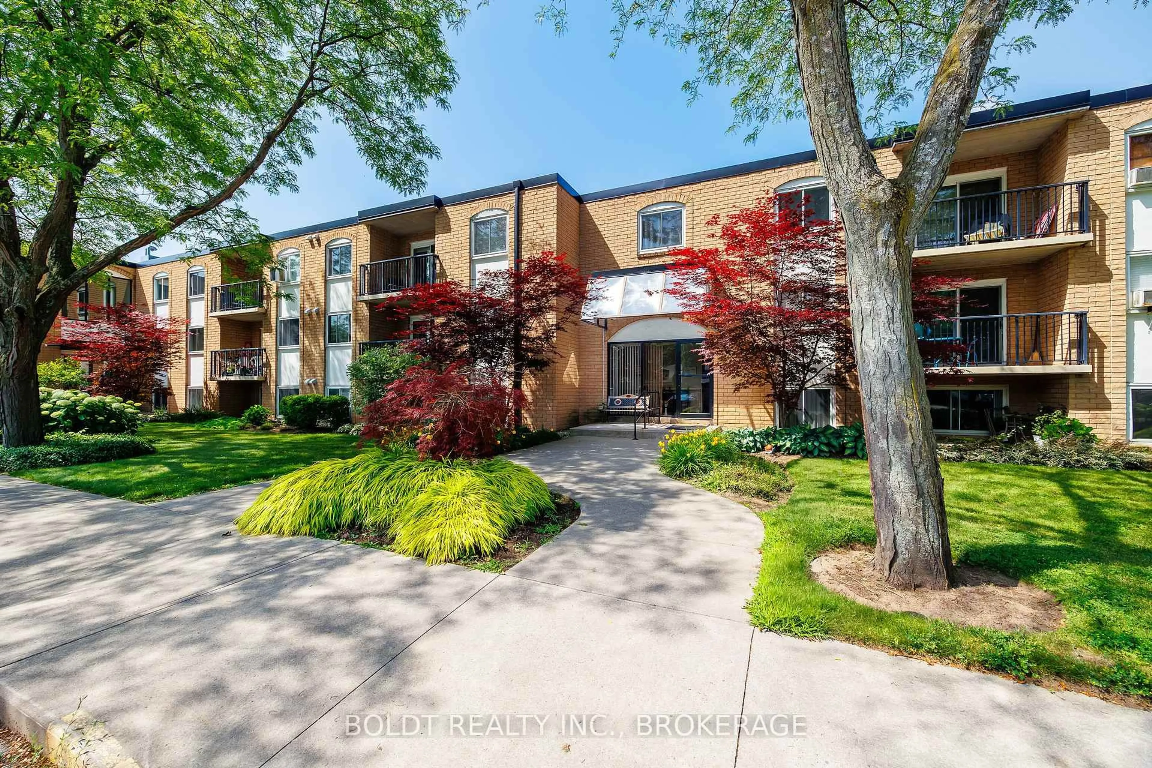 Unknown for 6 Westlake Lane #210, St. Catharines Ontario L2N 5S3