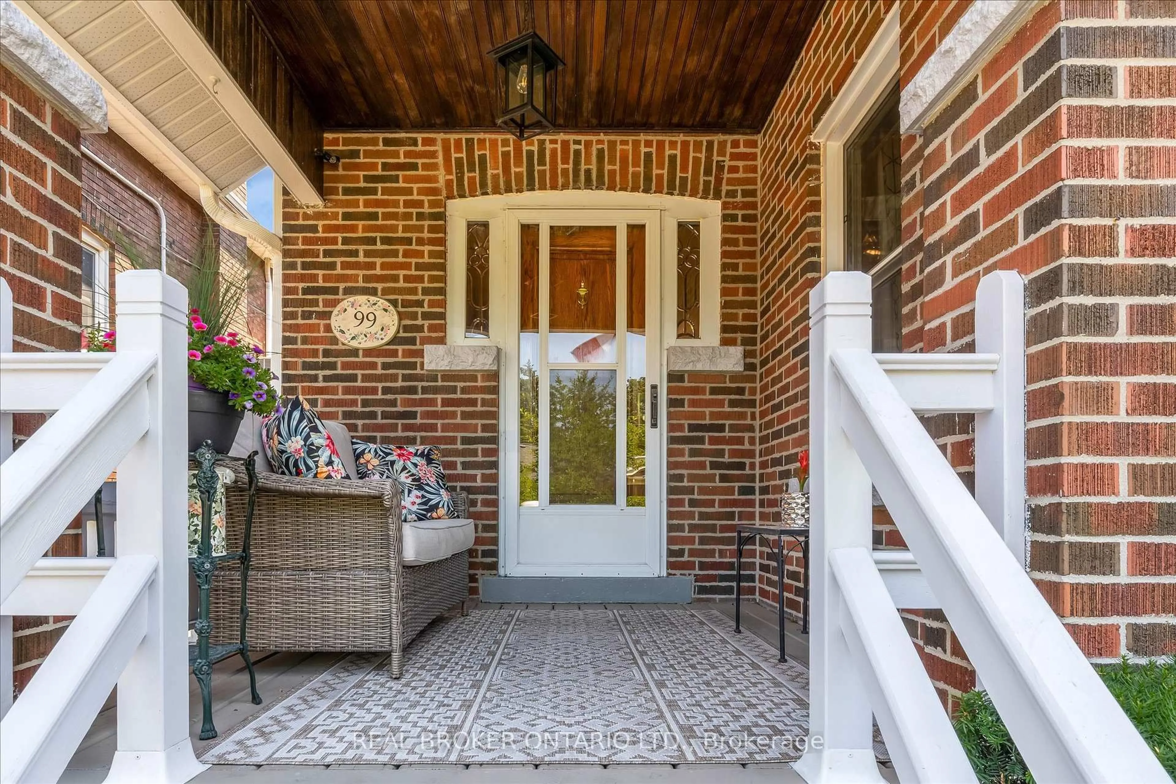 Home with brick exterior material, street for 99 Tuxedo Ave, Hamilton Ontario L8K 2R9