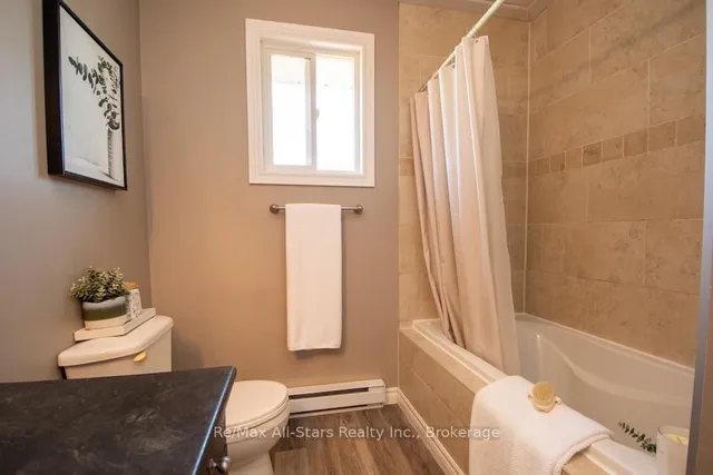 4 Daniel Crt, Kawartha Lakes 5