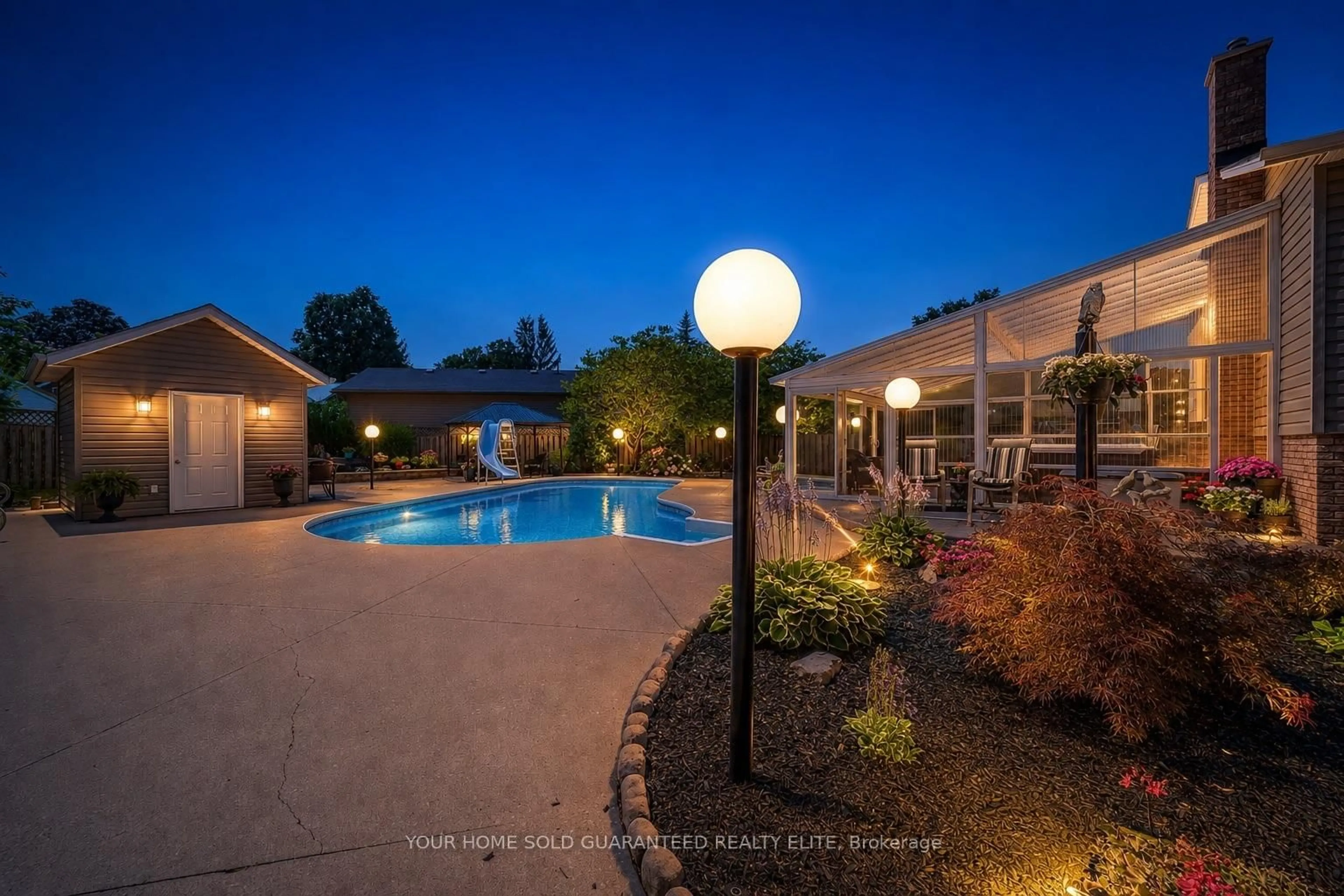 Pool for 21 Samuel Rd, Grimsby Ontario L3M 4R6