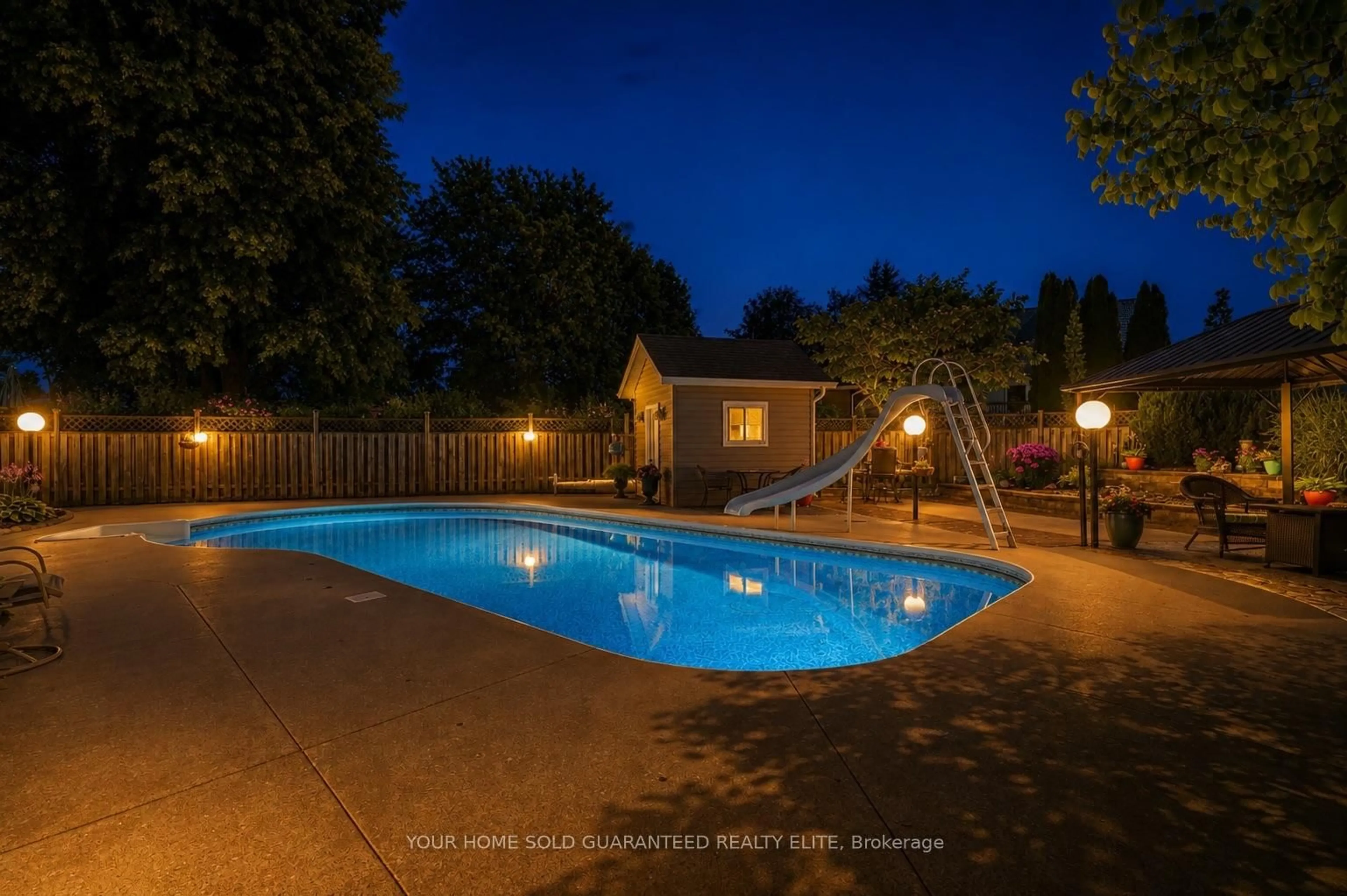 Pool for 21 Samuel Rd, Grimsby Ontario L3M 4R6