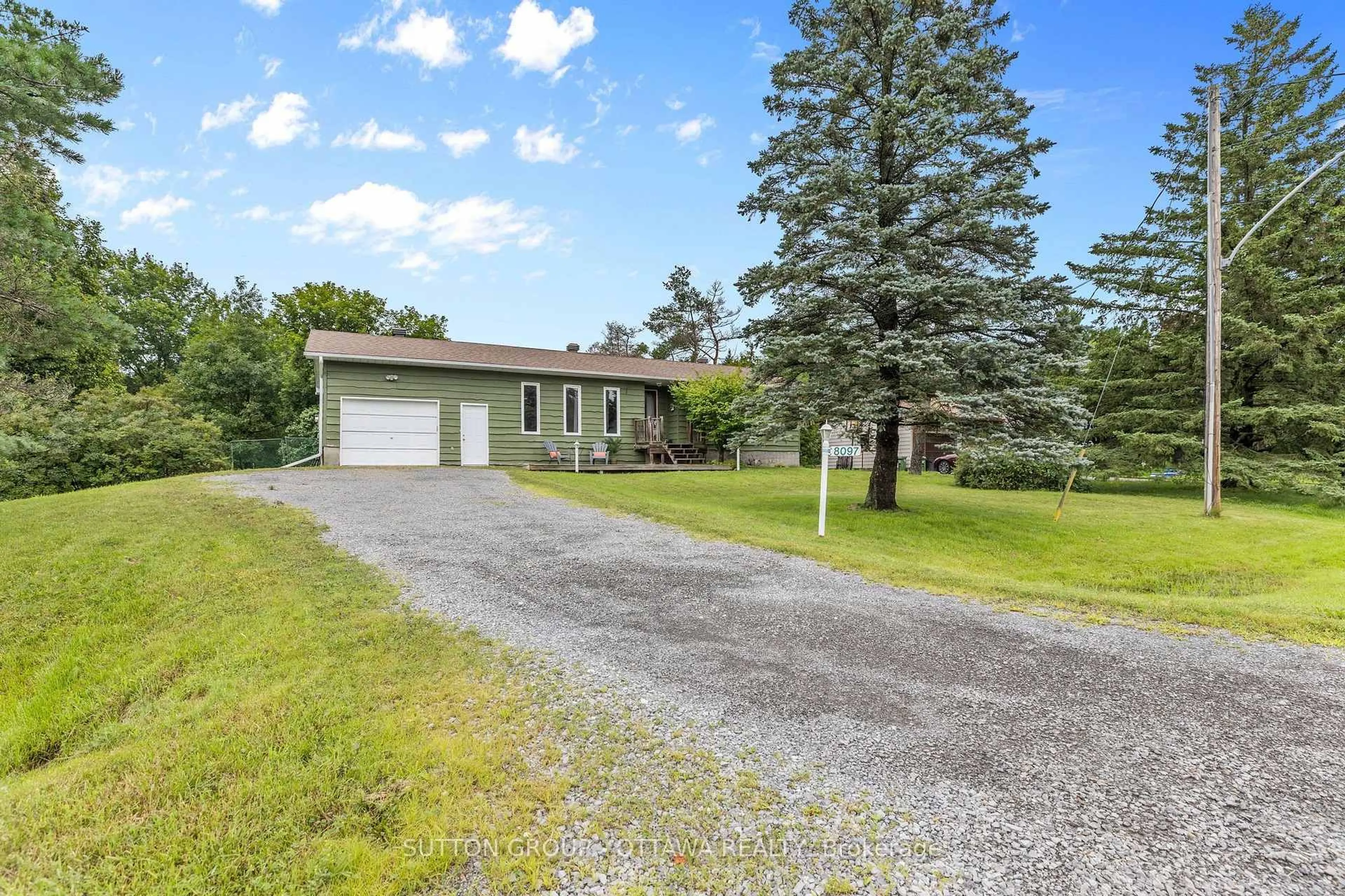 A pic from outside/outdoor area/front of a property/back of a property/a pic from drone, unknown for 8097 Laurie Lane, Metcalfe Ontario K0A 2P0