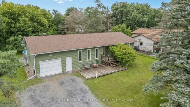 8097 Laurie Lane, Metcalfe 2
