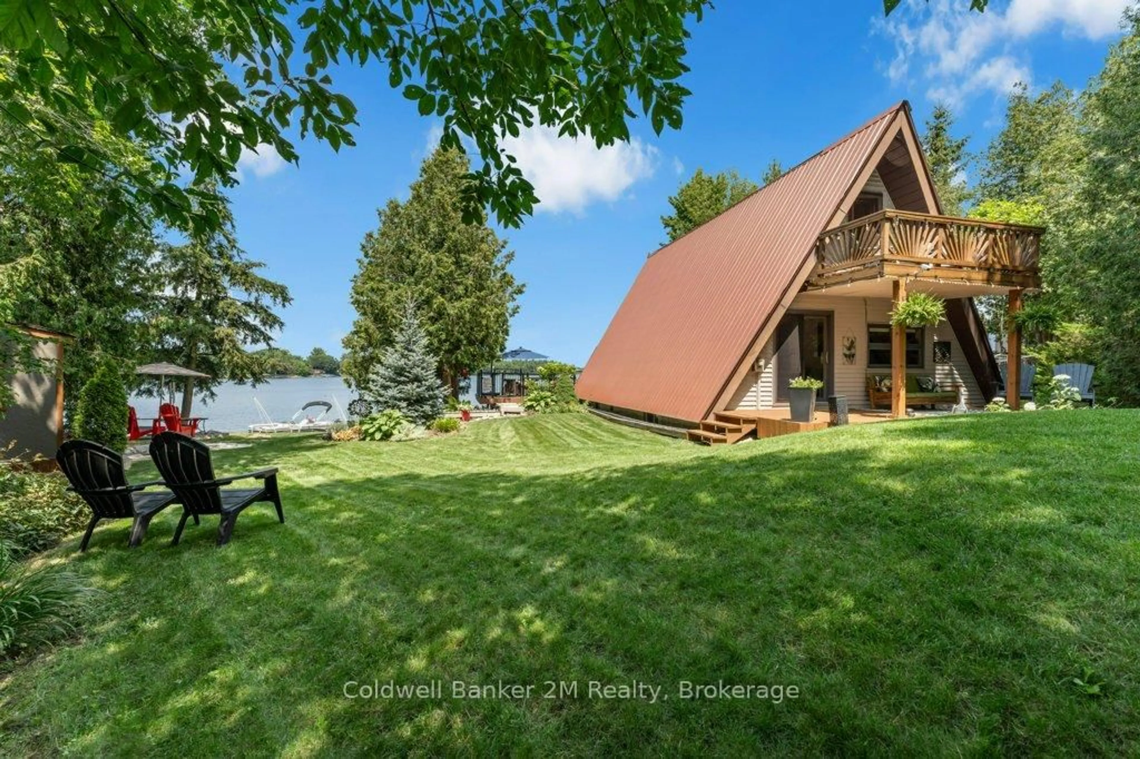 Patio, water/lake/river/ocean view for 4173 Maple Dr, Verona Ontario K0H 2W0