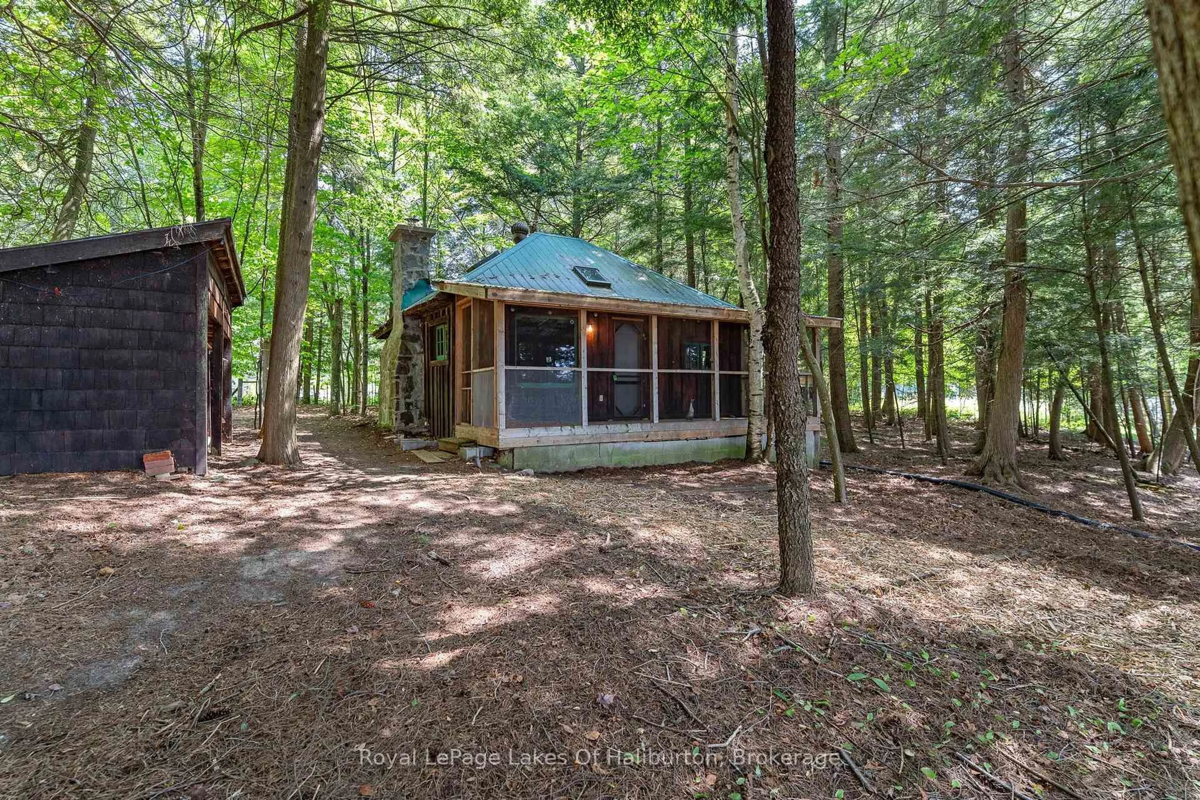 Shed for 1046 Placid Lane, Algonquin Highlands Ontario K0M 1S0
