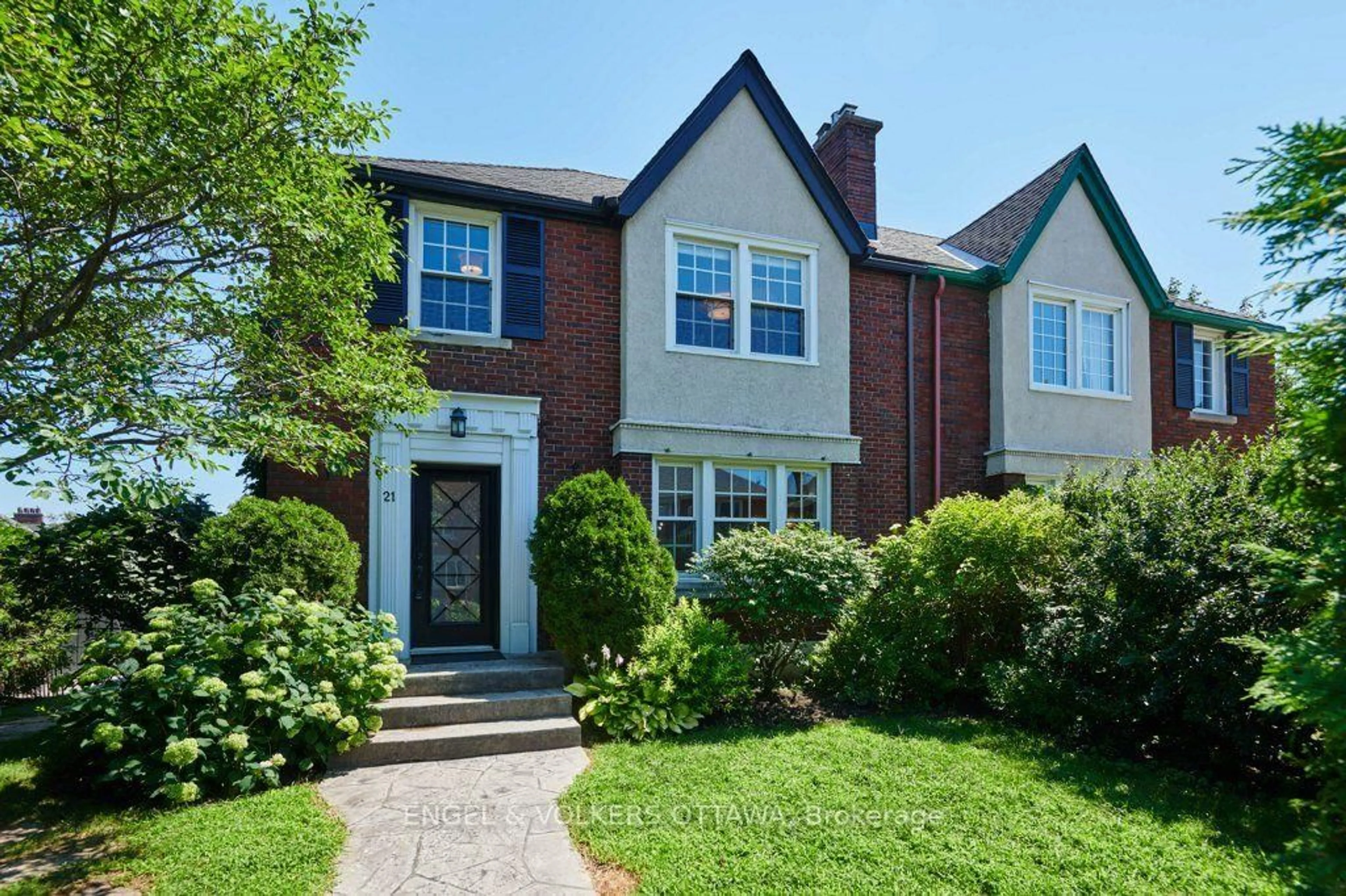 Home with brick exterior material, street for 21 Reid Ave, Ottawa Ontario K1Y 1S3