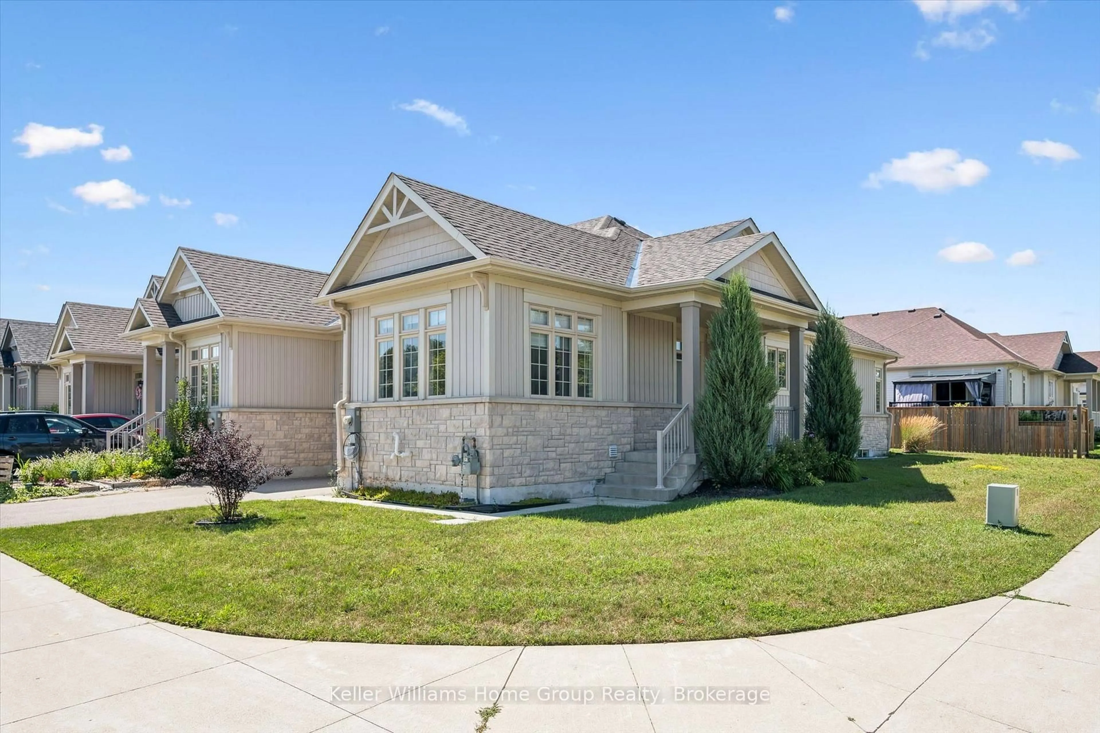 Home with vinyl exterior material, street for 52 Findlay Way, Centre Wellington Ontario N1M 0G7