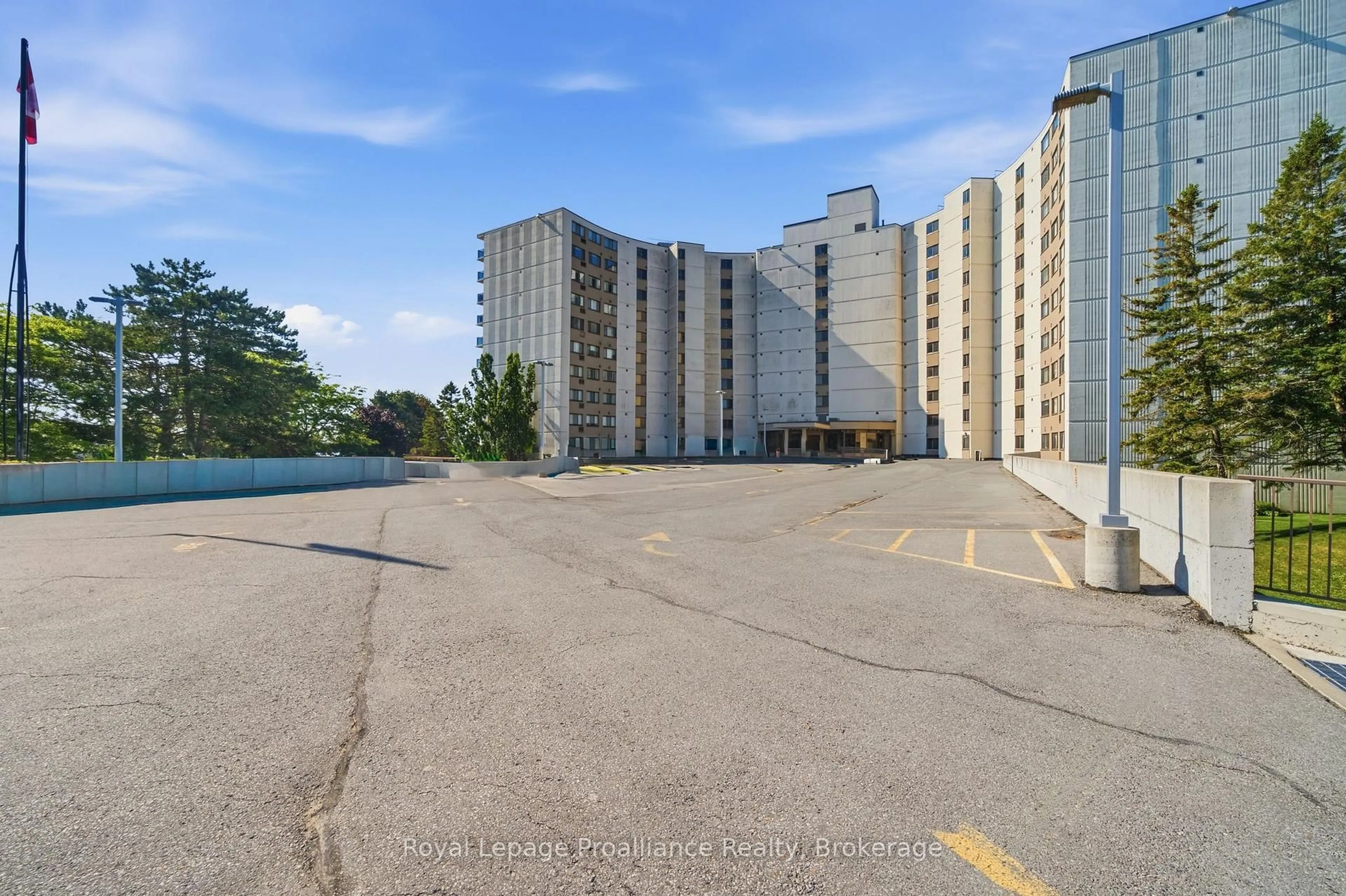 Patio, unknown for 2 South Front St #401, Belleville Ontario K8N 5K7