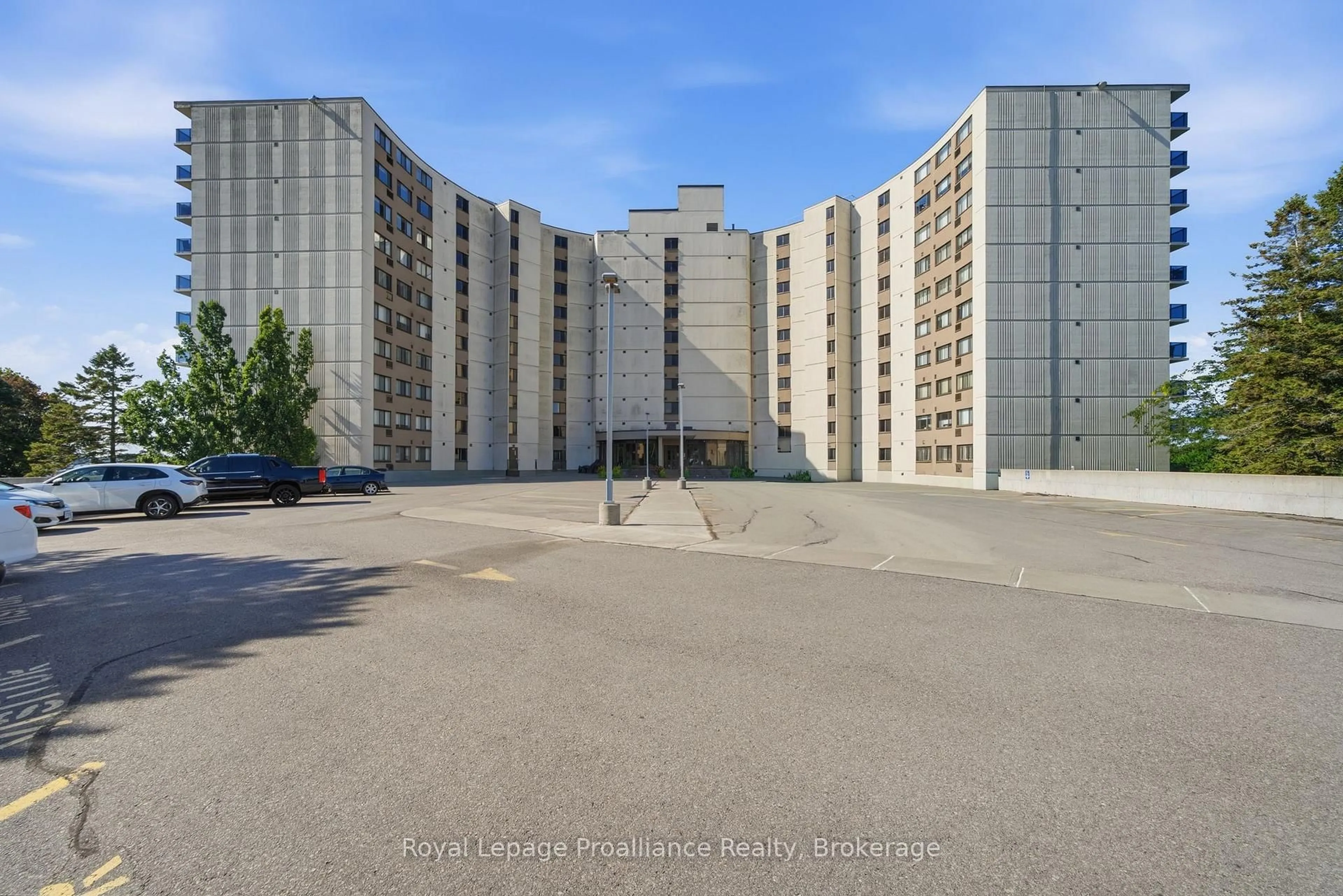 Unknown for 2 South Front St #401, Belleville Ontario K8N 5K7