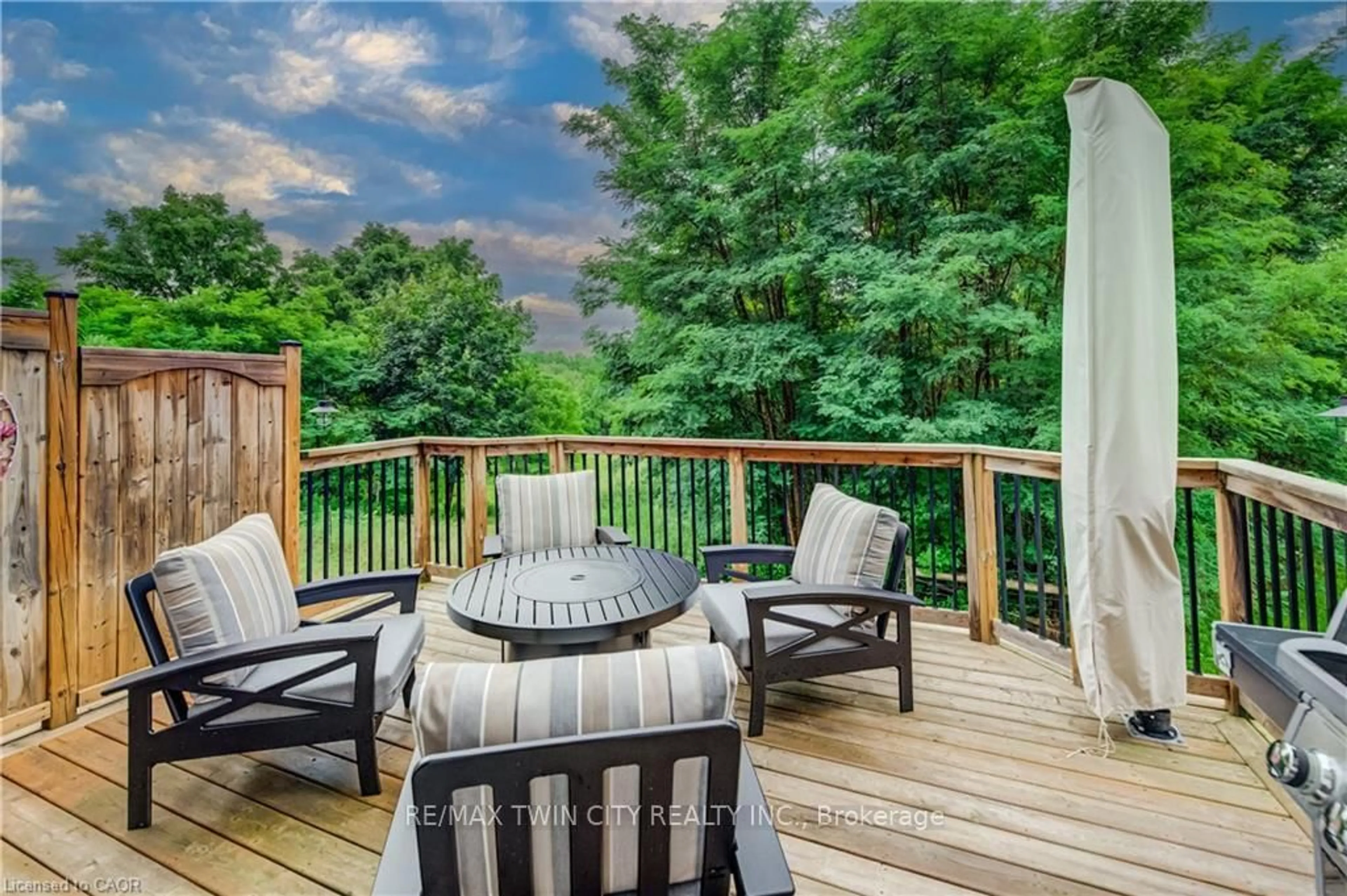Patio, water/lake/river/ocean view for 50 BUTE St #10, North Dumfries Ontario N0B 1E0