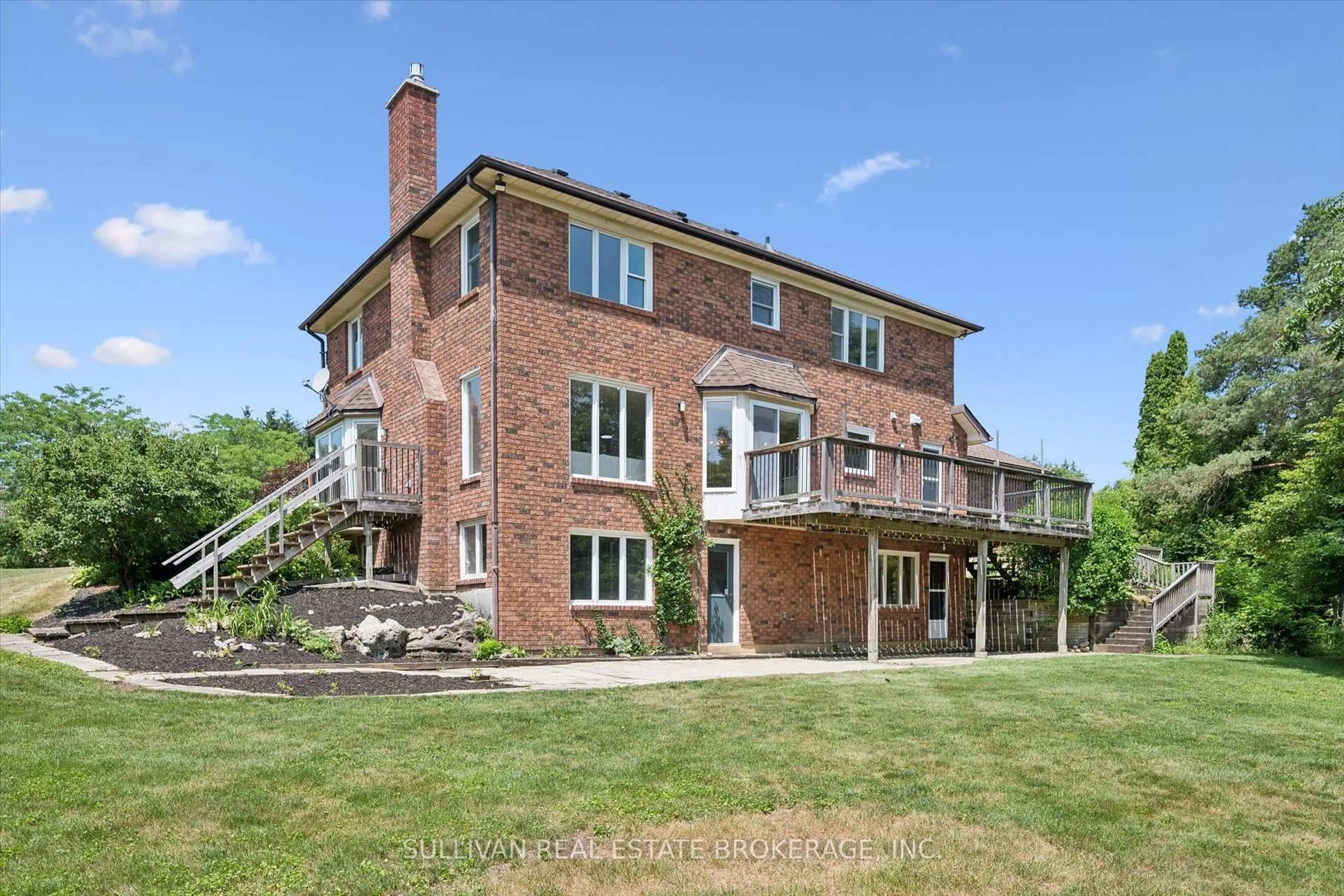 Home with brick exterior material, building for 105 Cobblestone Pl, Guelph/Eramosa Ontario N0B 2K0