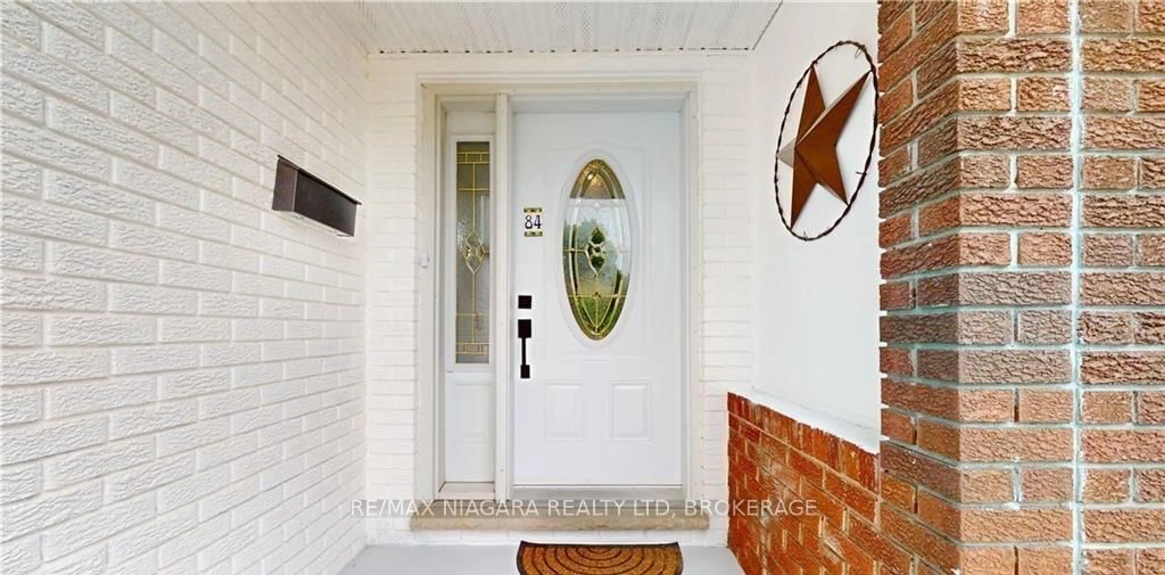 Indoor entryway for 84 Ziraldo Rd, St. Catharines Ontario L2N 6T1