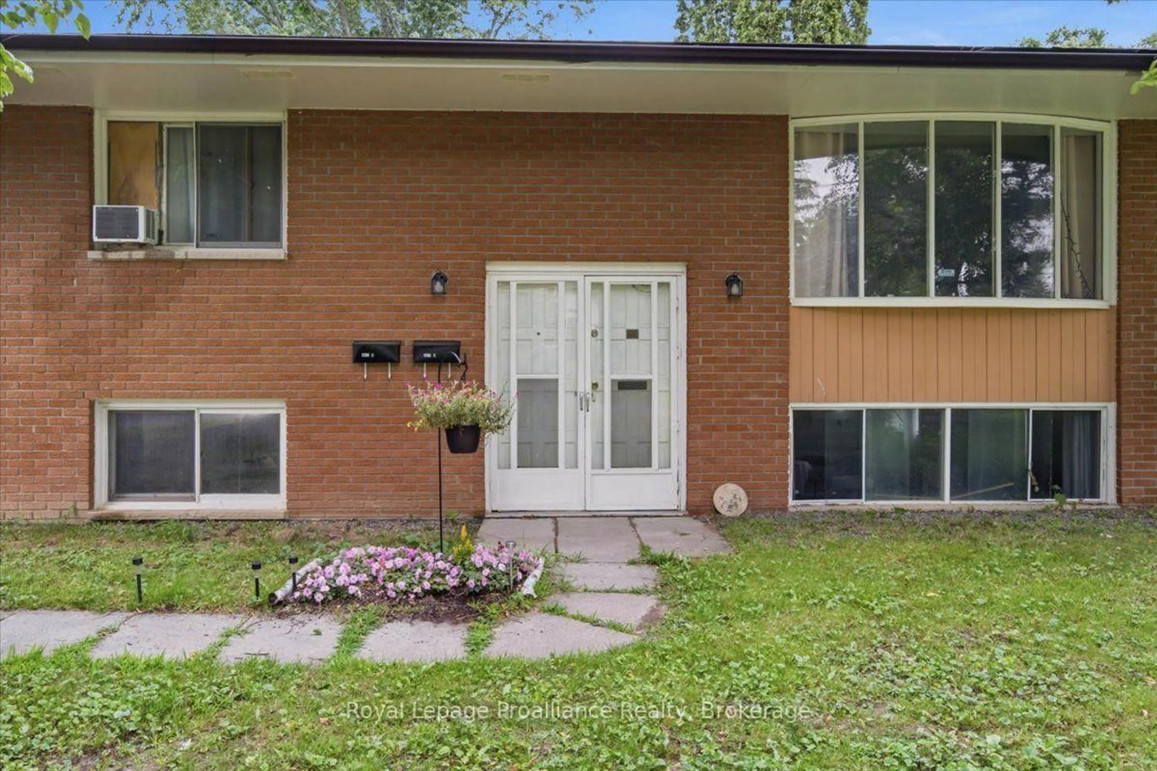 Home with brick exterior material, street for 270 Colonial Rd, Belleville Ontario K8R 1B9