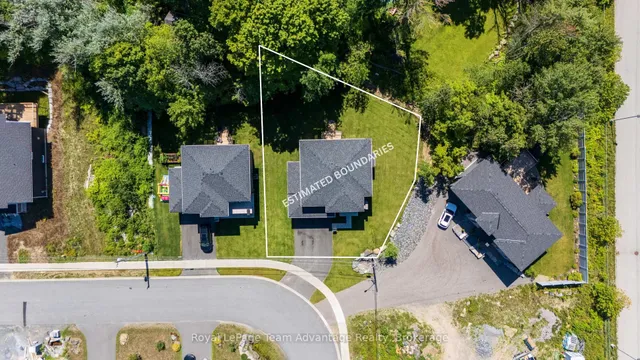 53 Dennis Dr, Parry Sound 5