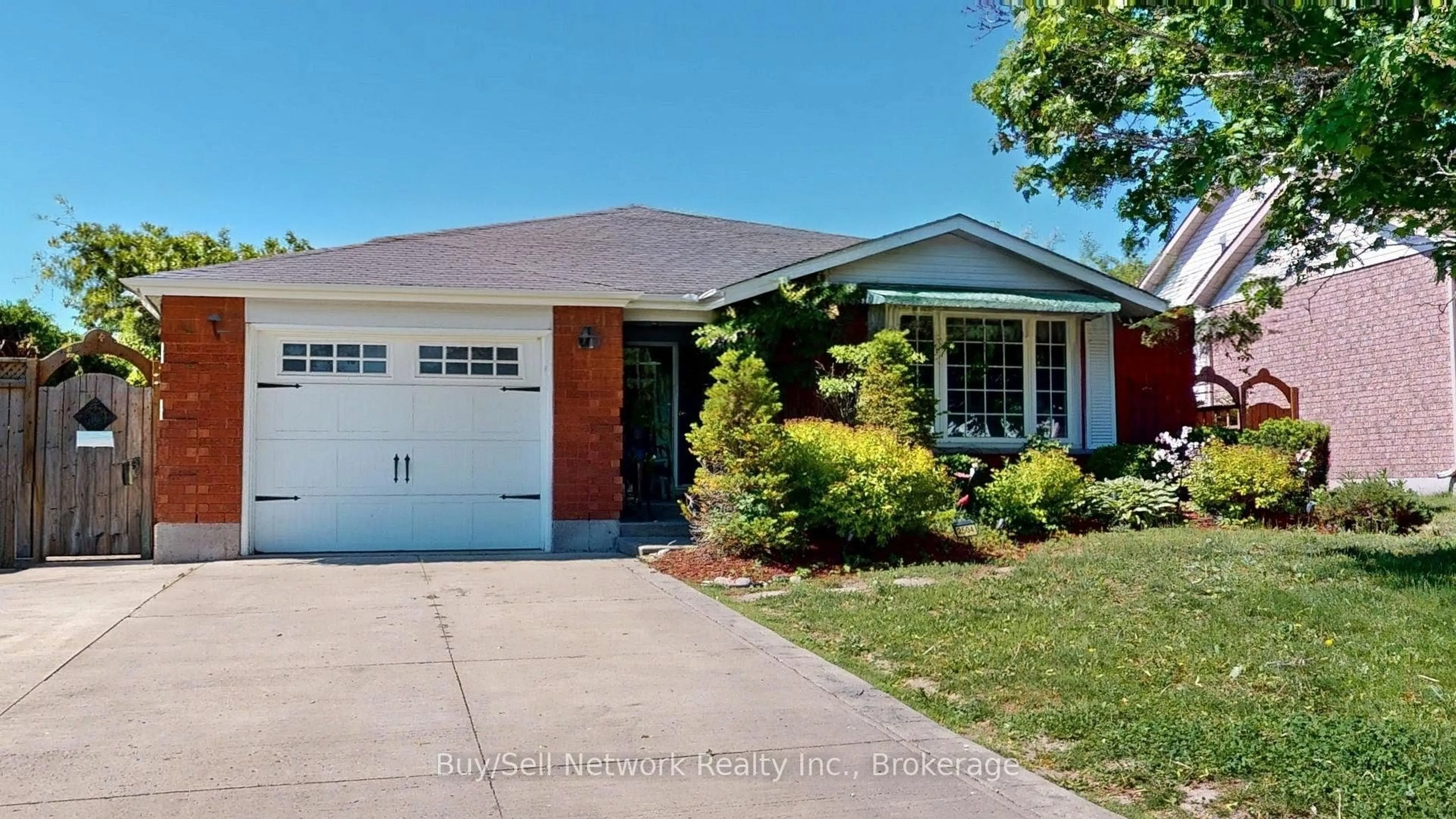 Home with brick exterior material, street for 2504 Idyllwood Cres, Peterborough Ontario K9L 1Y9