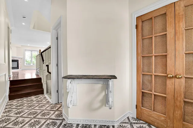 358 Gerry Lalonde Dr, Ottawa 4