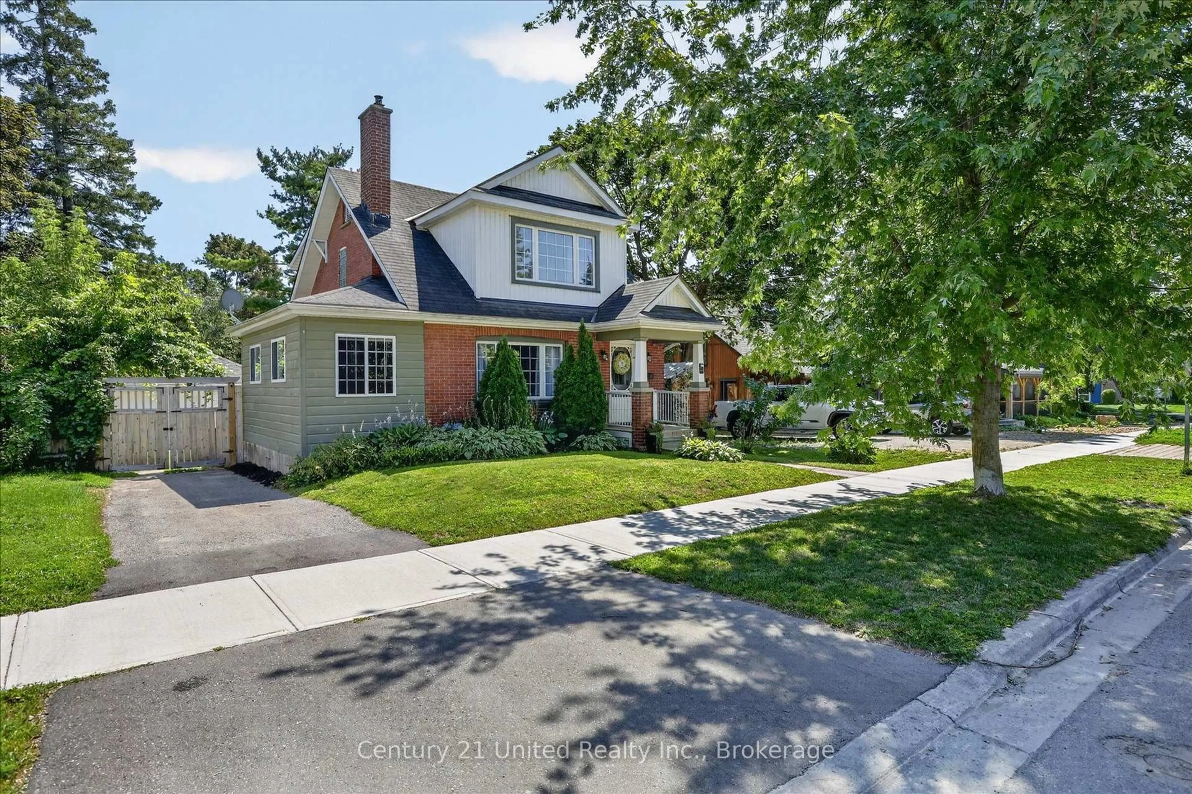 Home with brick exterior material, street for 115 Douro St, Peterborough Ontario K9H 1H5
